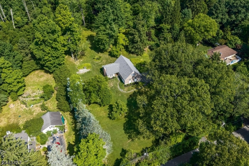 45 Gristmill Rd