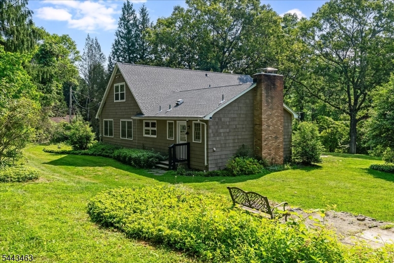 45 Gristmill Rd