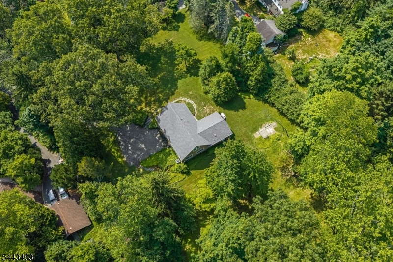 45 Gristmill Rd