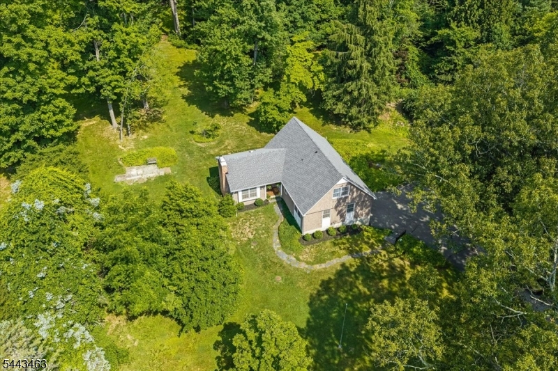 45 Gristmill Rd