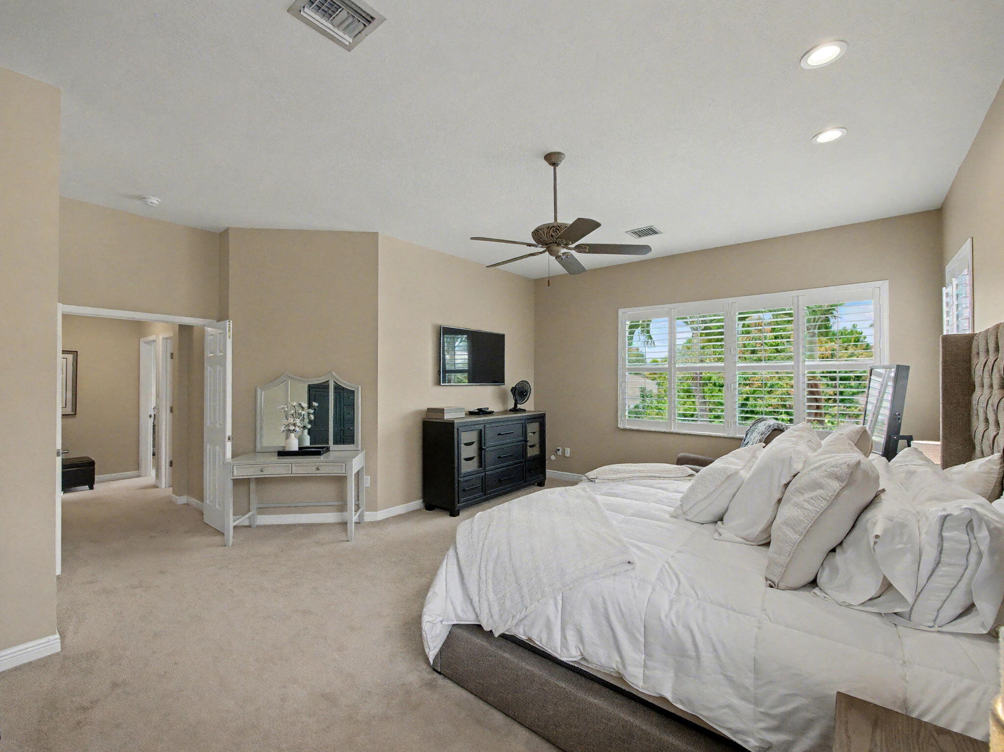 2052 Reston Circle