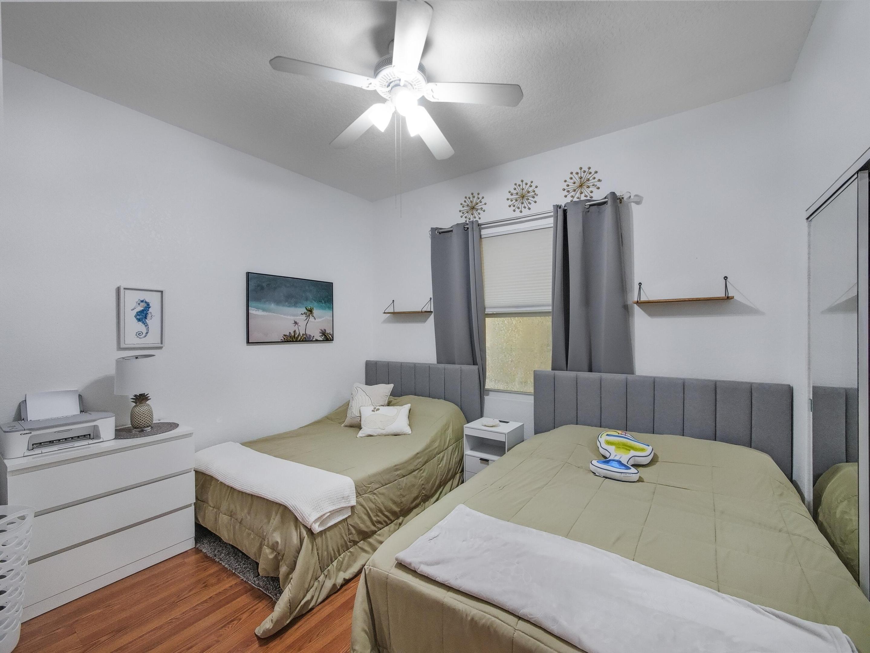 1610 Presidential Way 207