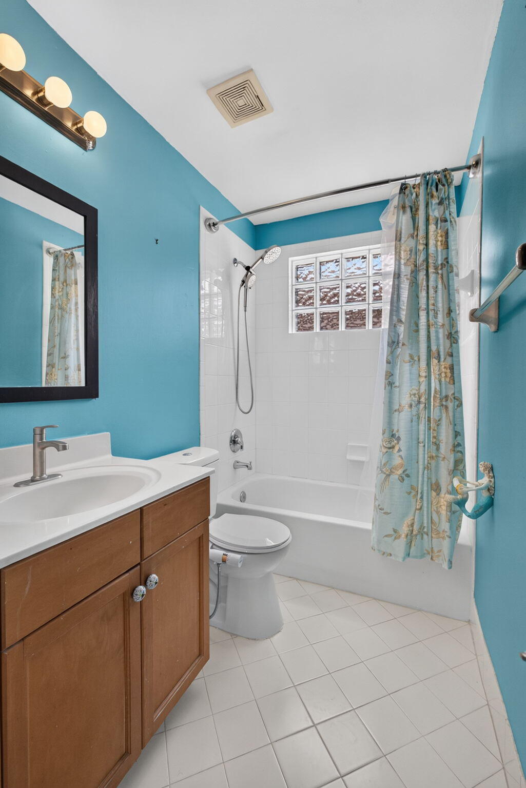 1204 OAKWATER Drive