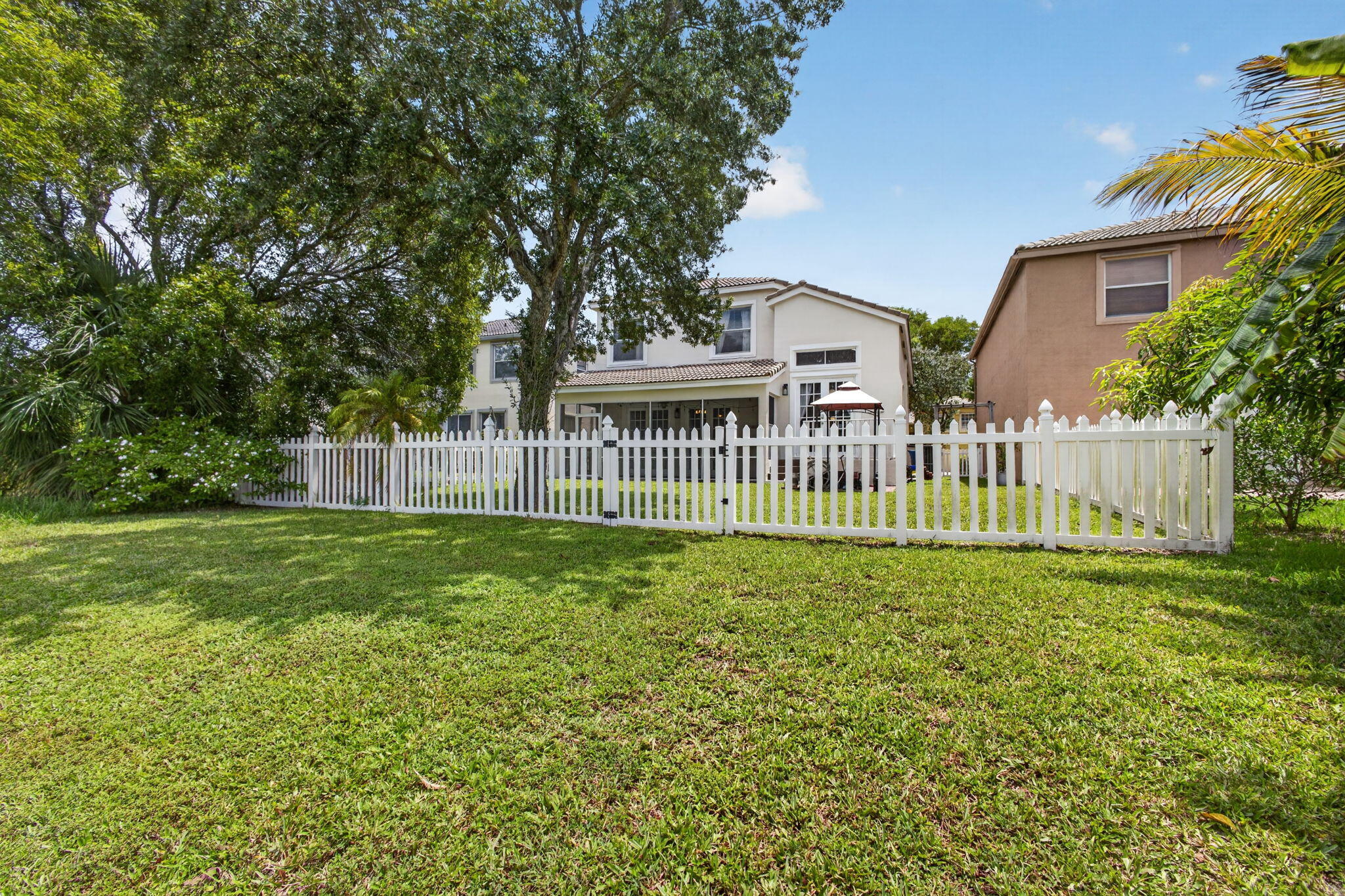 1204 OAKWATER Drive