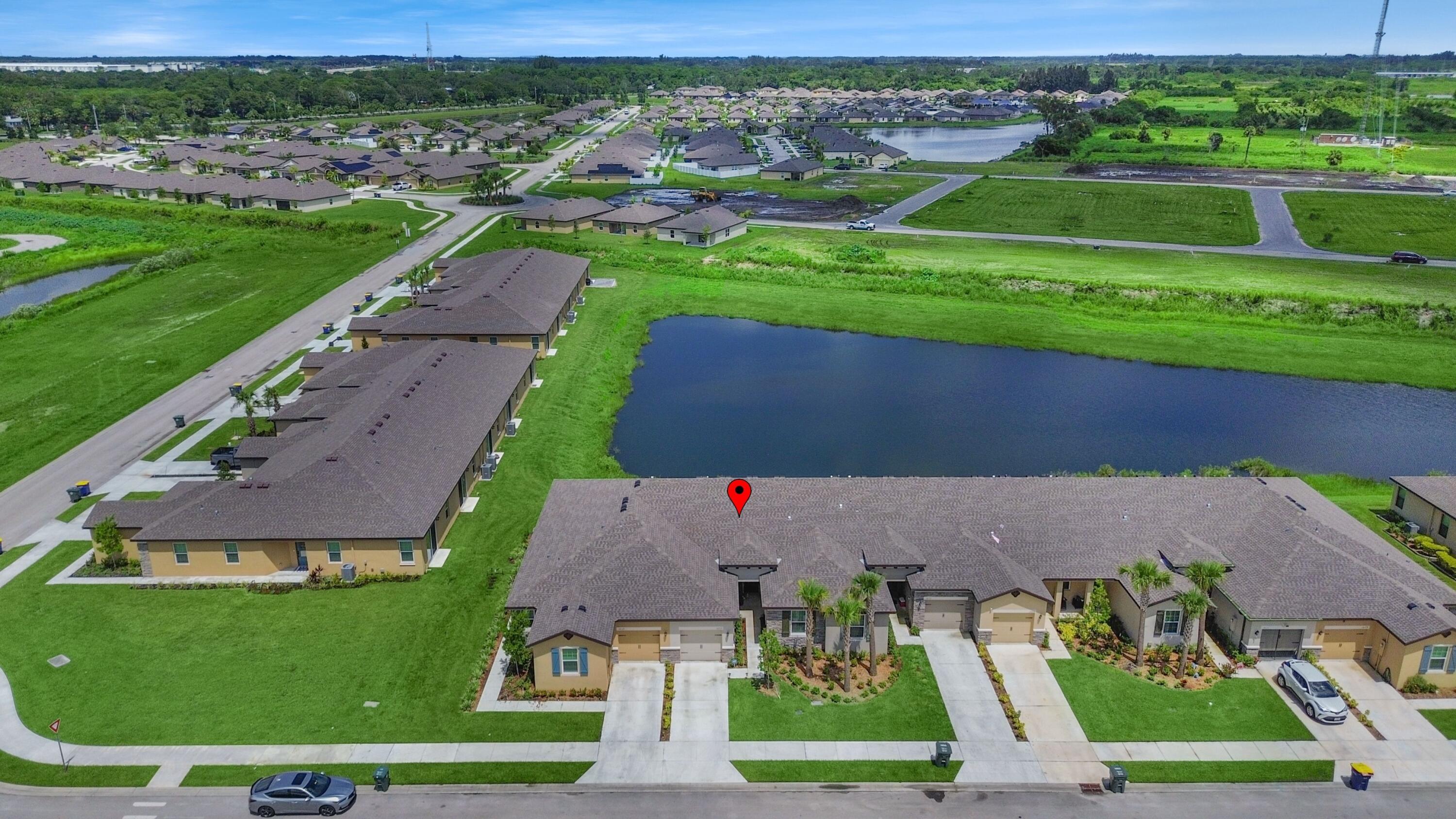 1637 Merriment Way