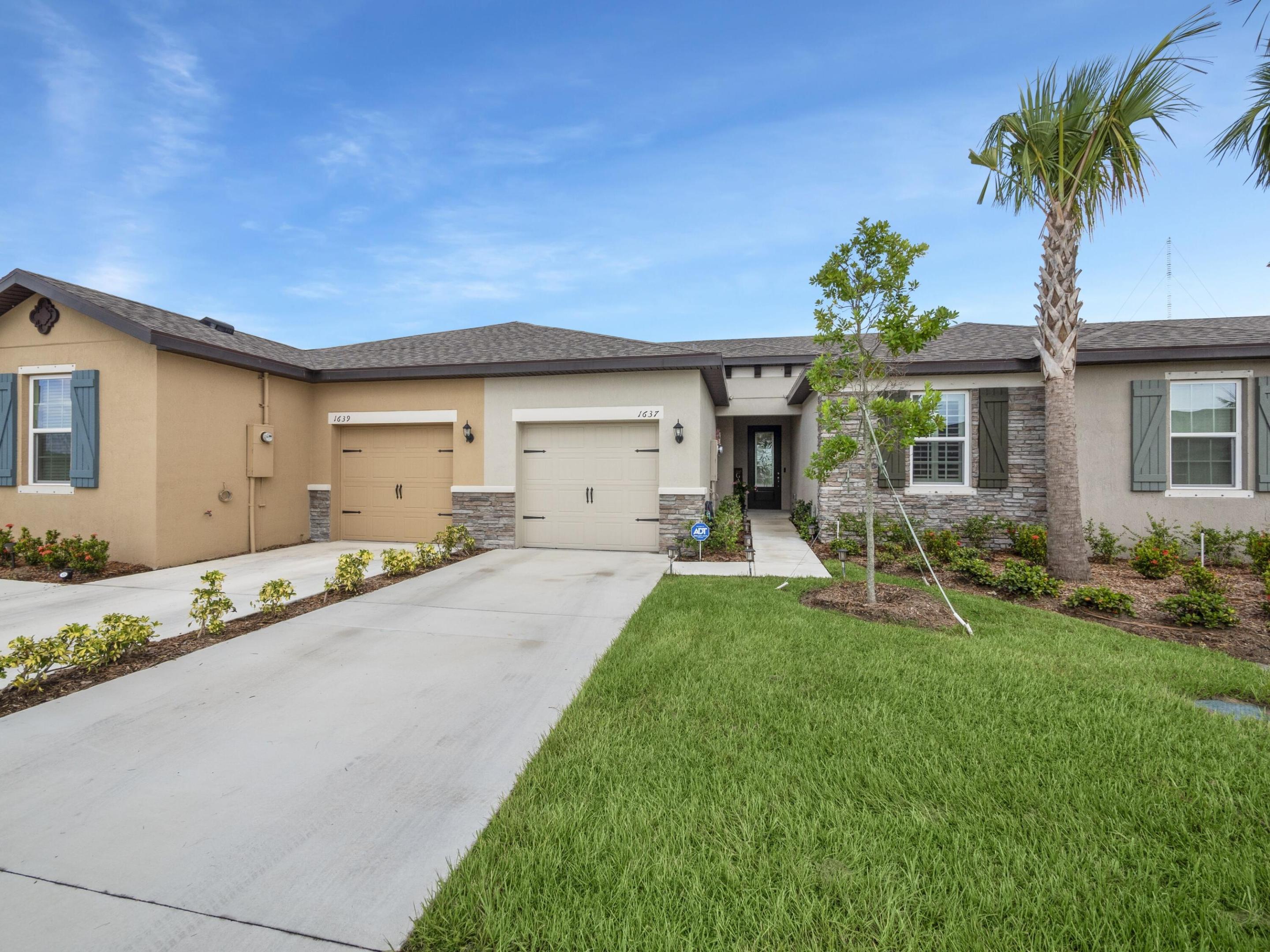 1637 Merriment Way