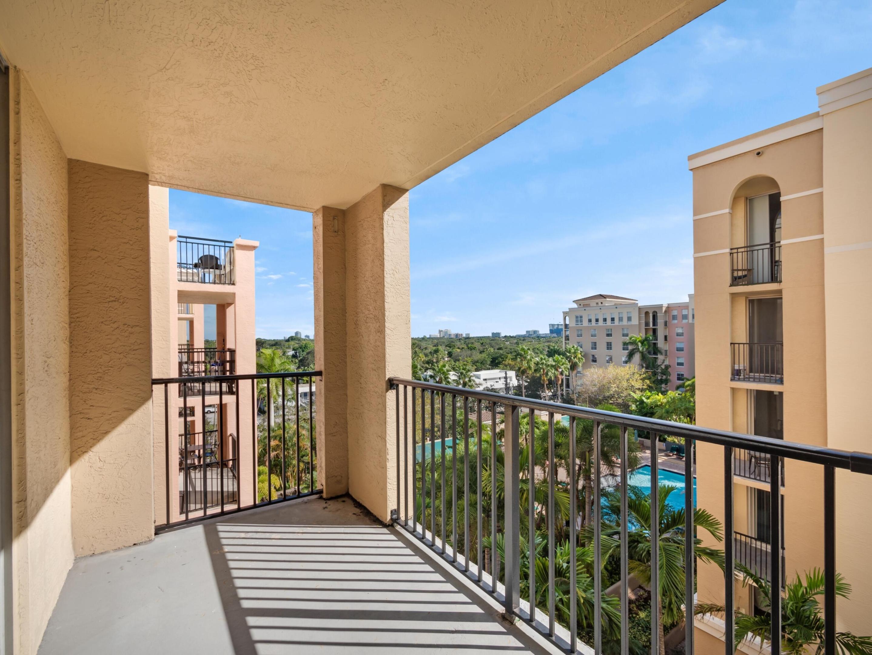 520 SE 5th Avenue 2602