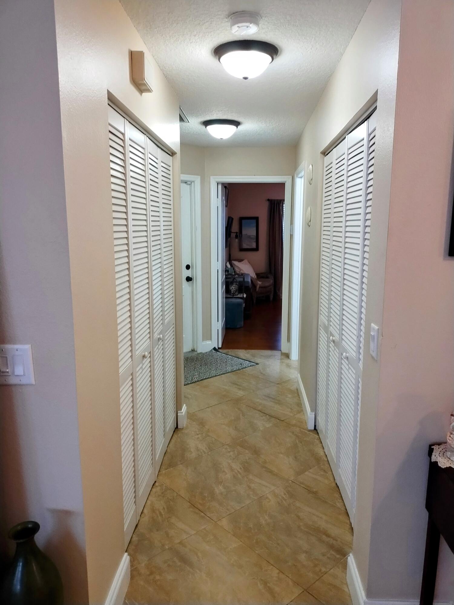 930 Dickens Place
