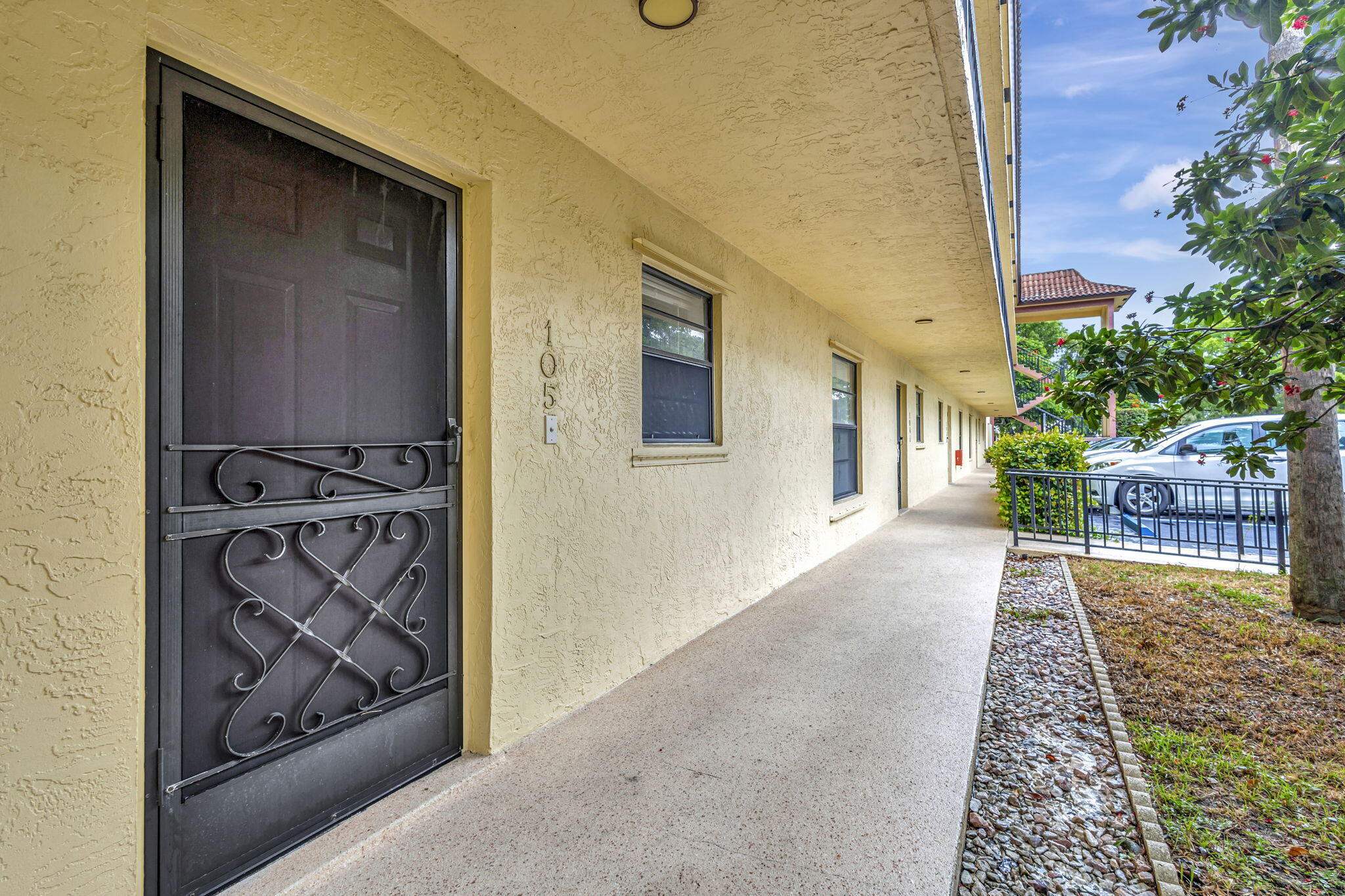 327 Southwind Drive 105