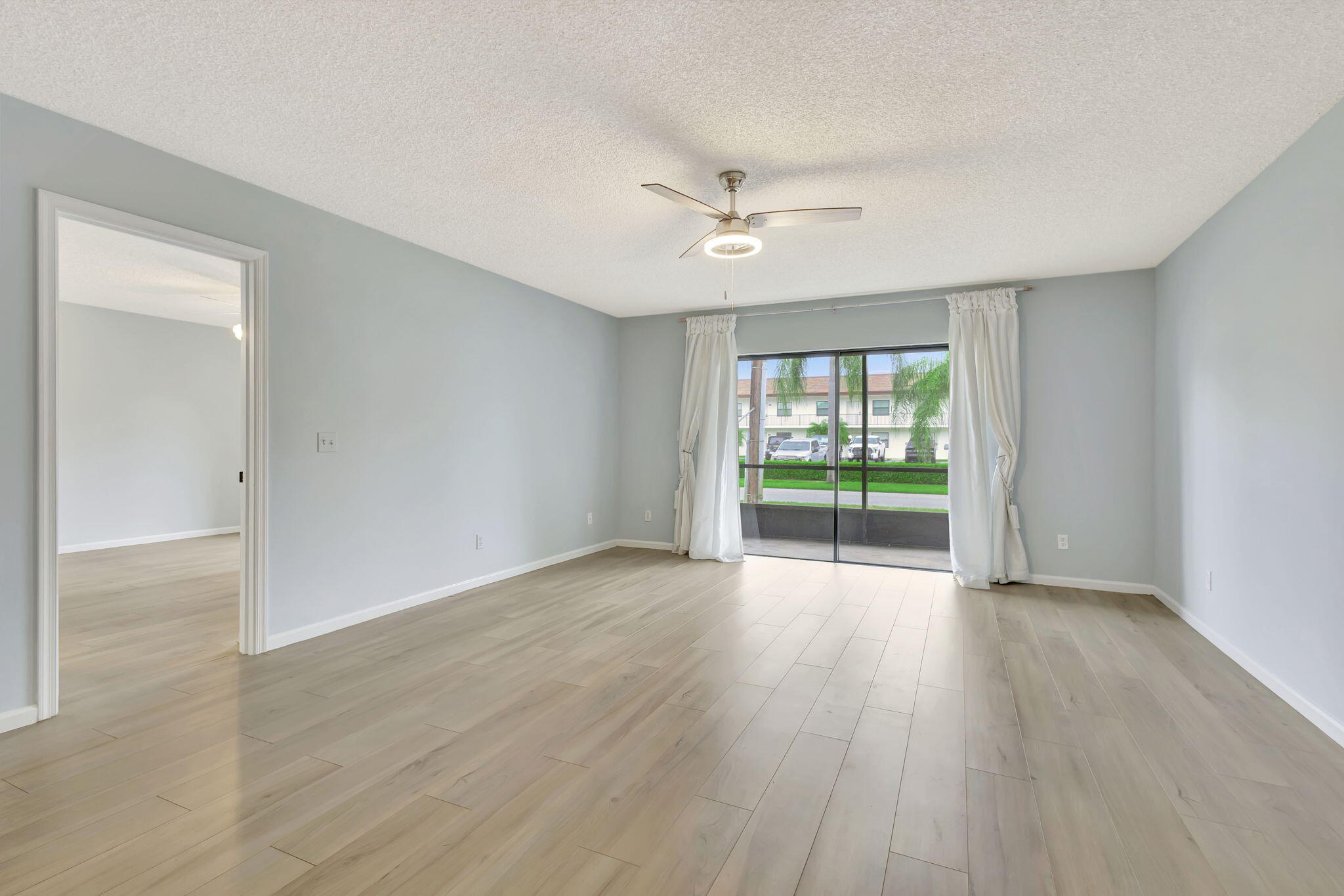 327 Southwind Drive 105