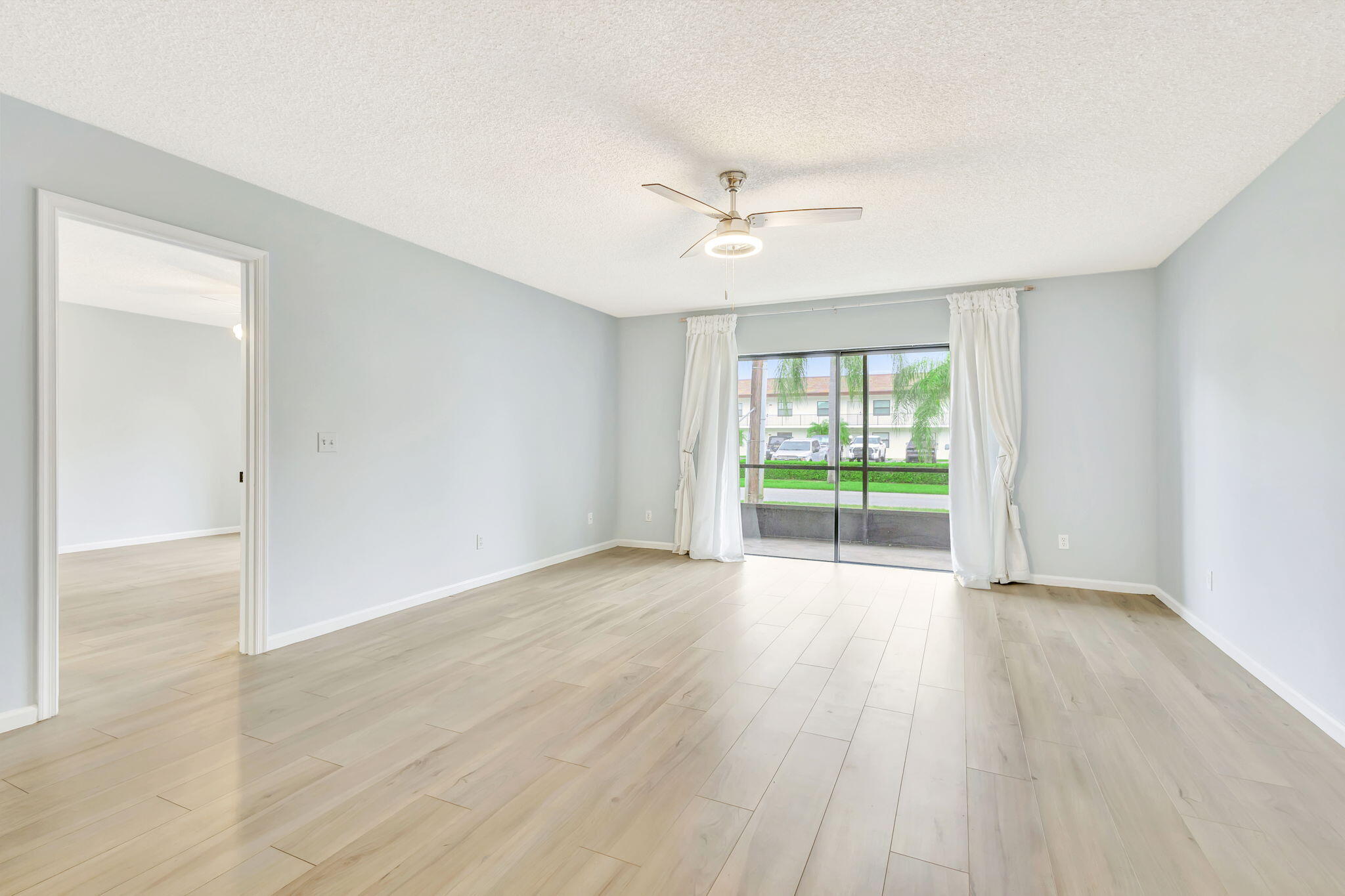327 Southwind Drive 105