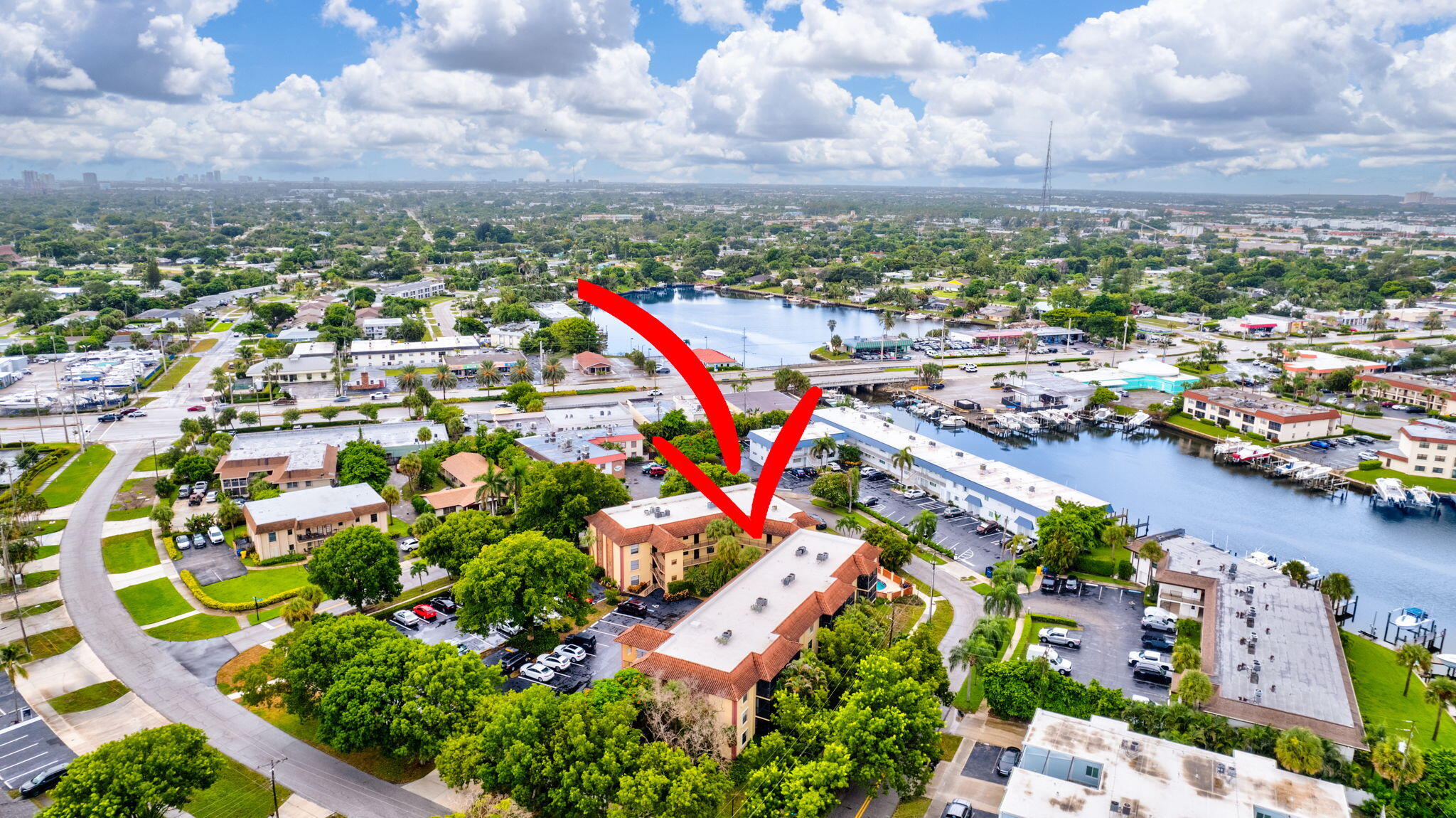 327 Southwind Drive 105