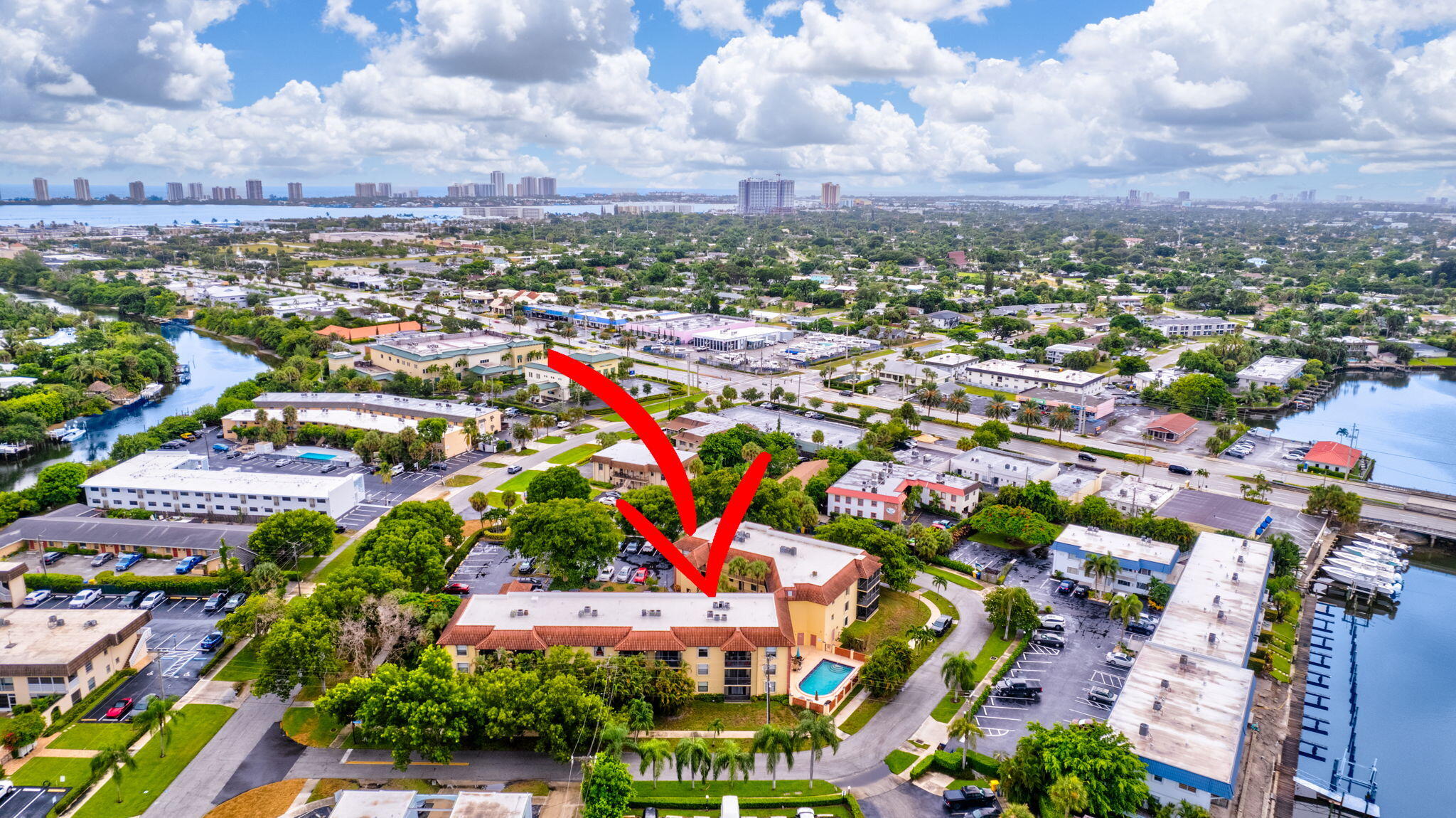 327 Southwind Drive 105
