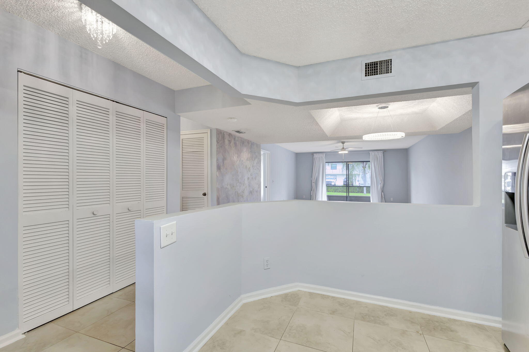 327 Southwind Drive 105