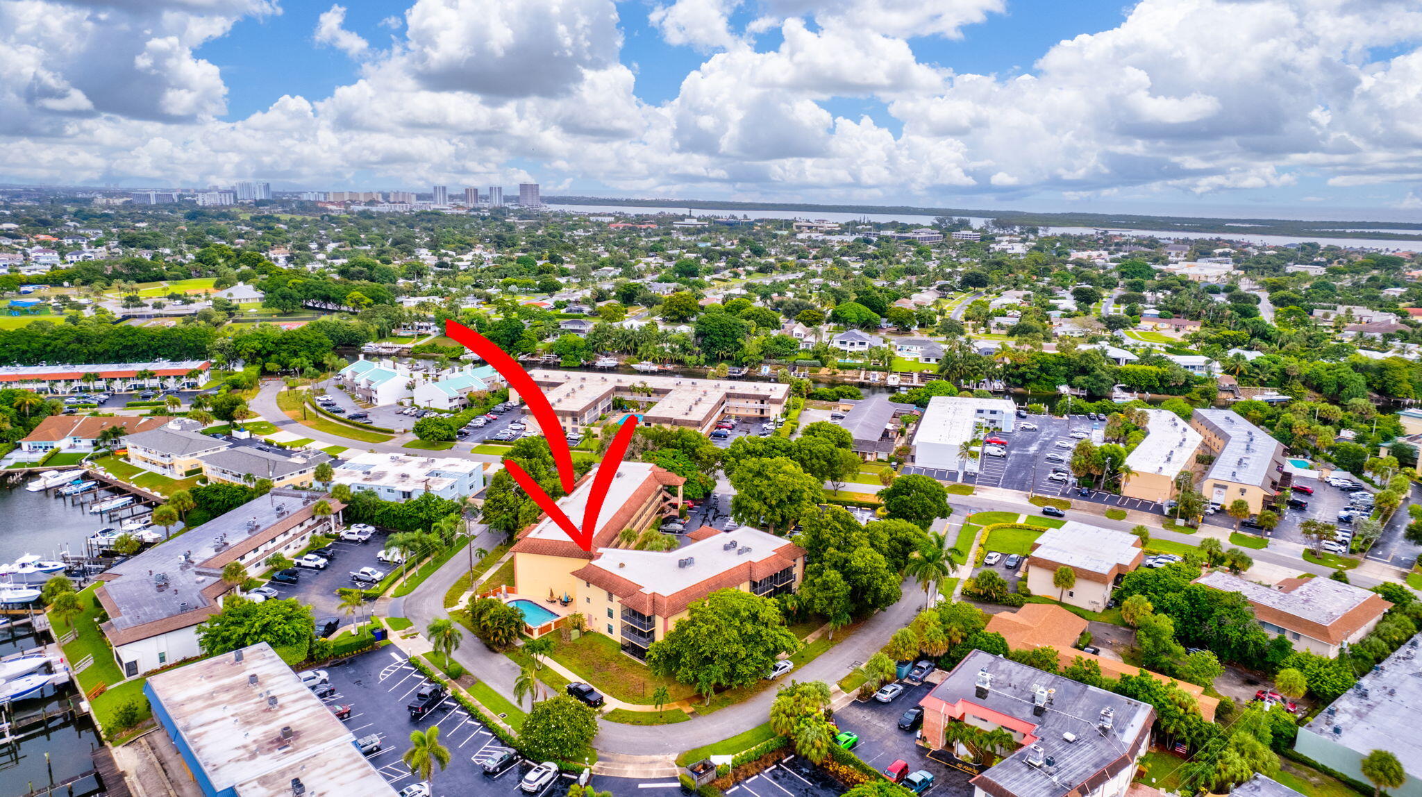 327 Southwind Drive 105