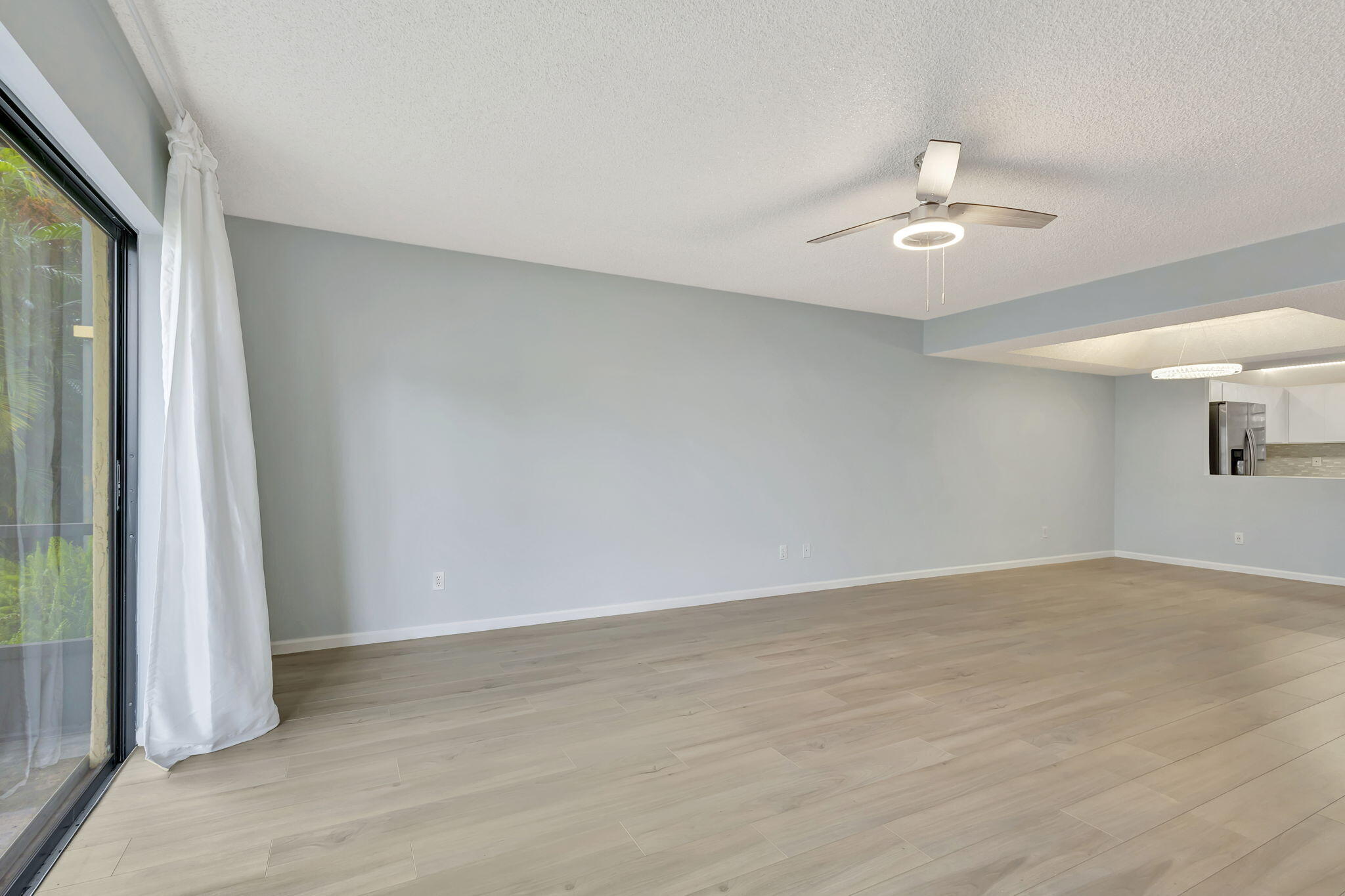 327 Southwind Drive 105