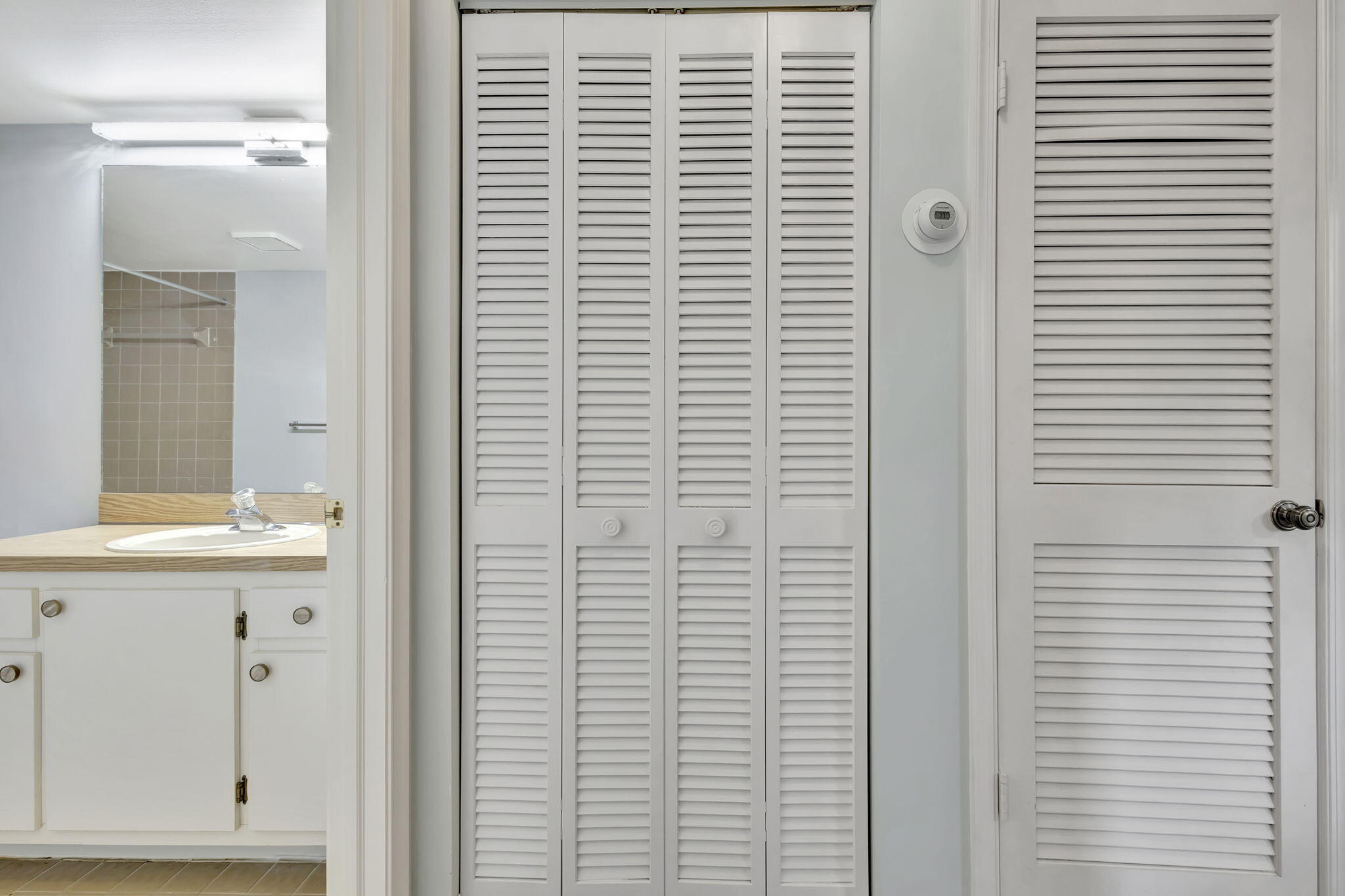 327 Southwind Drive 105