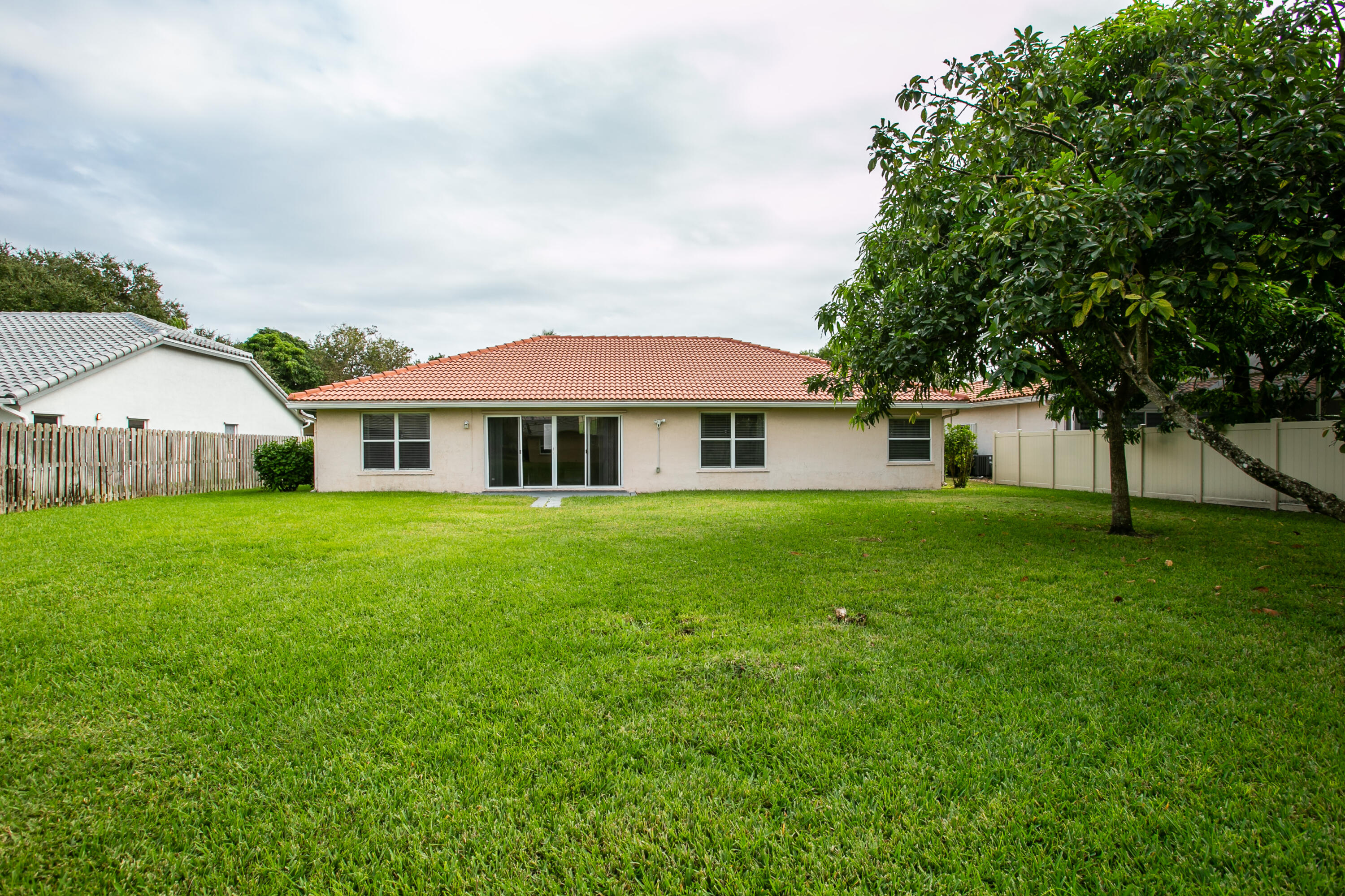 5125 NW 64 Terrace Terrace