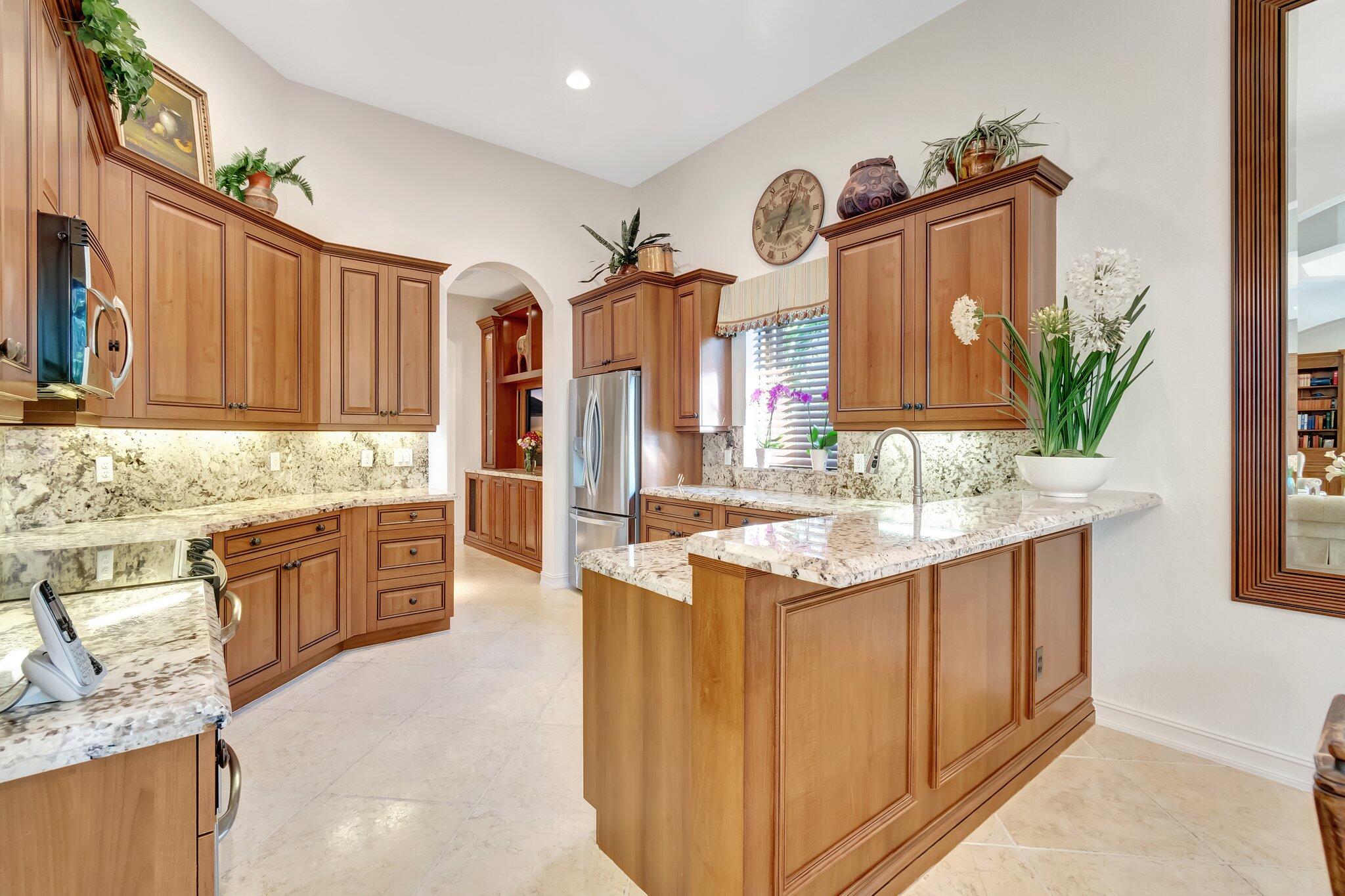 6947 Antinori Lane
