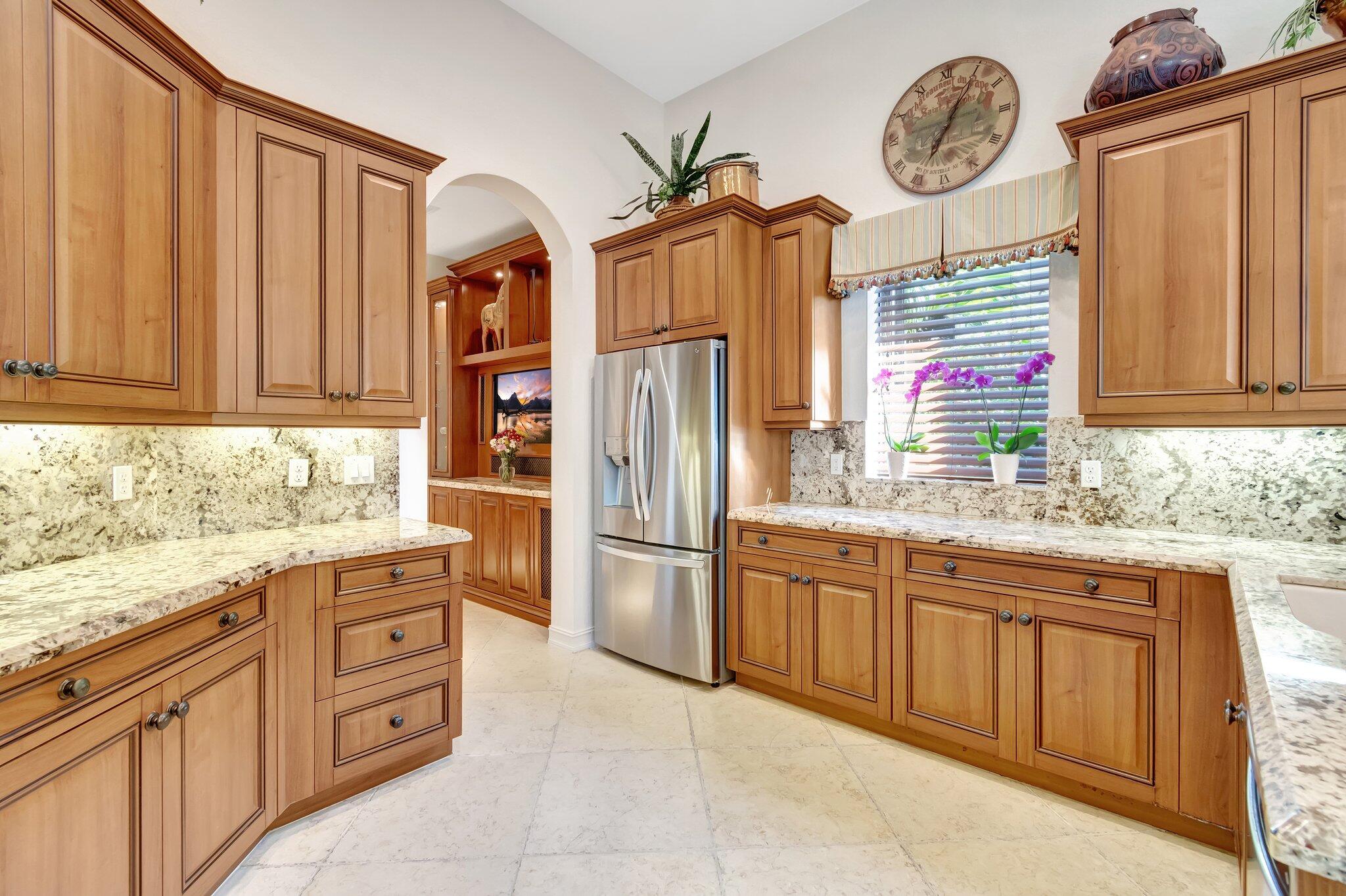 6947 Antinori Lane