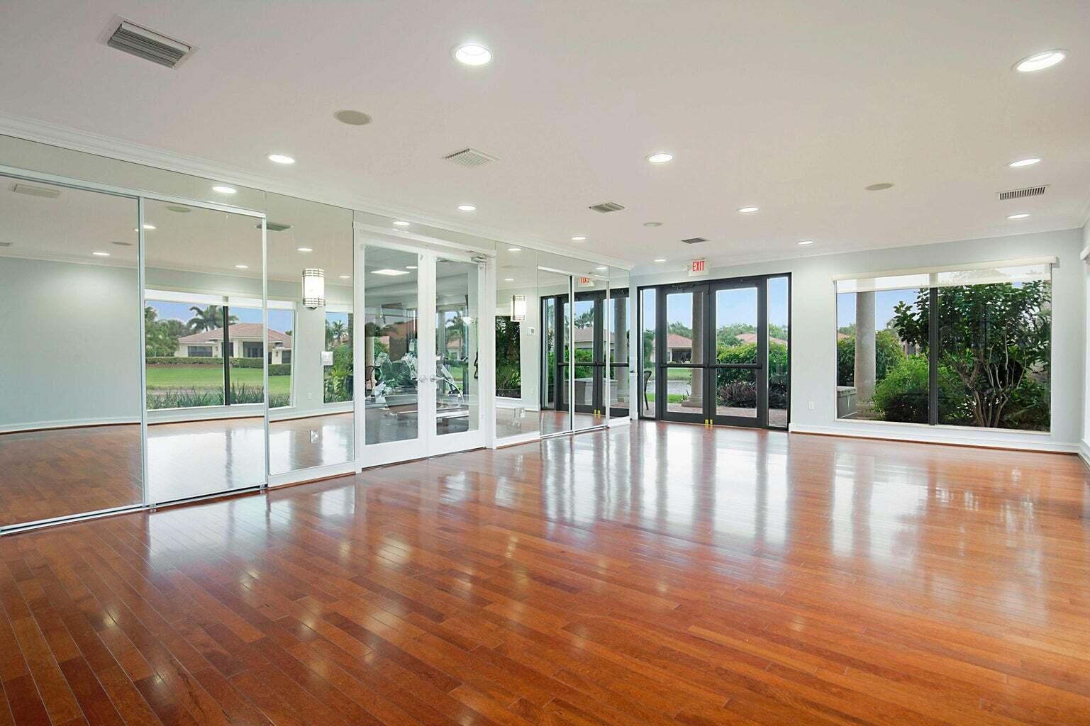 6947 Antinori Lane