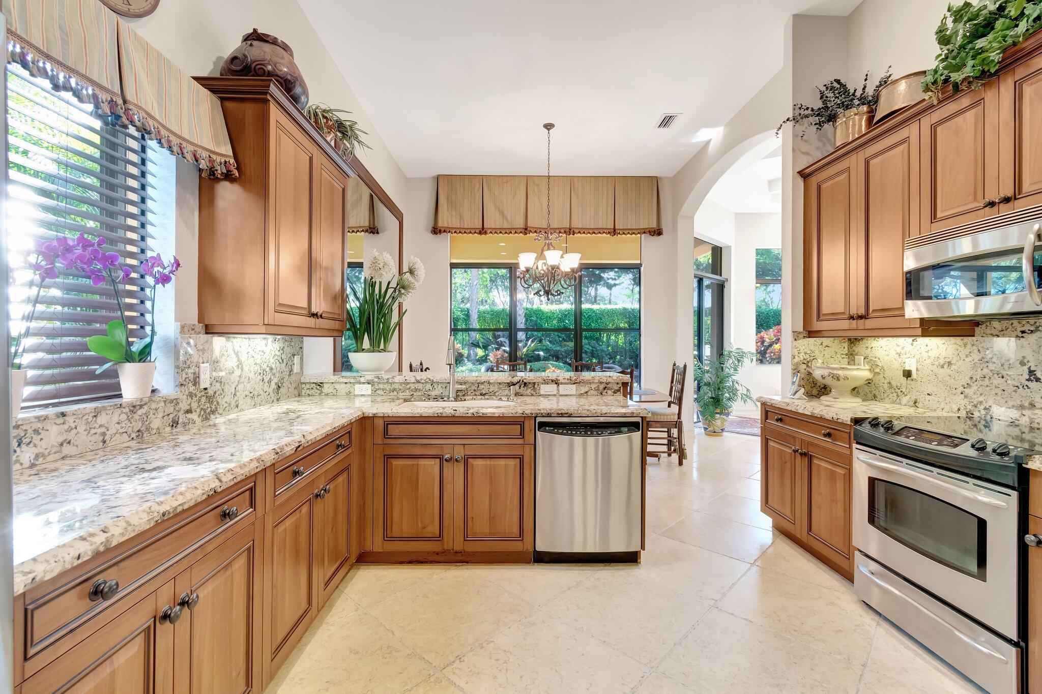 6947 Antinori Lane