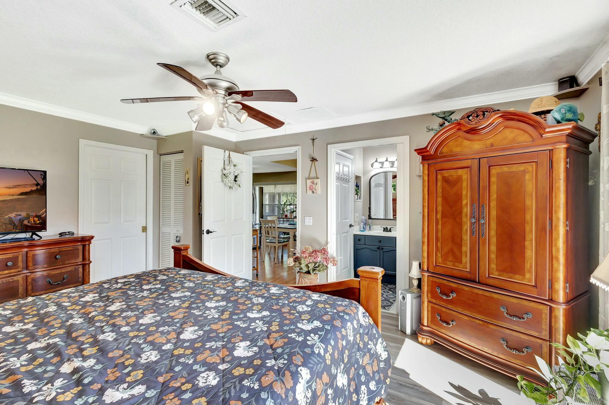 14618 66th Street N