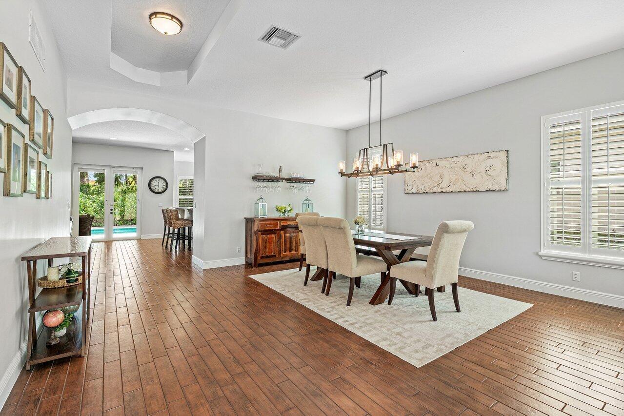 8940 New Hope Court