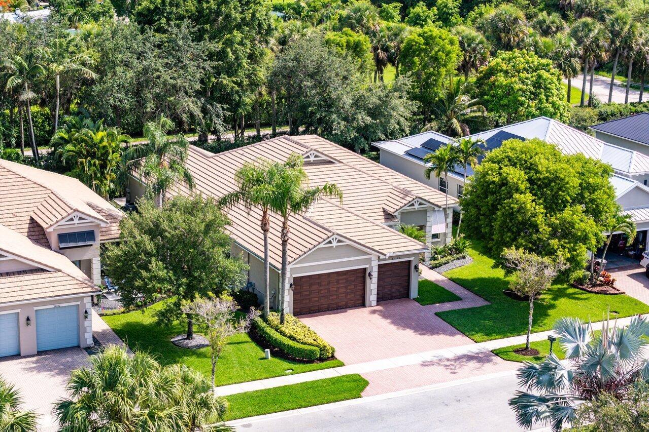 8940 New Hope Court
