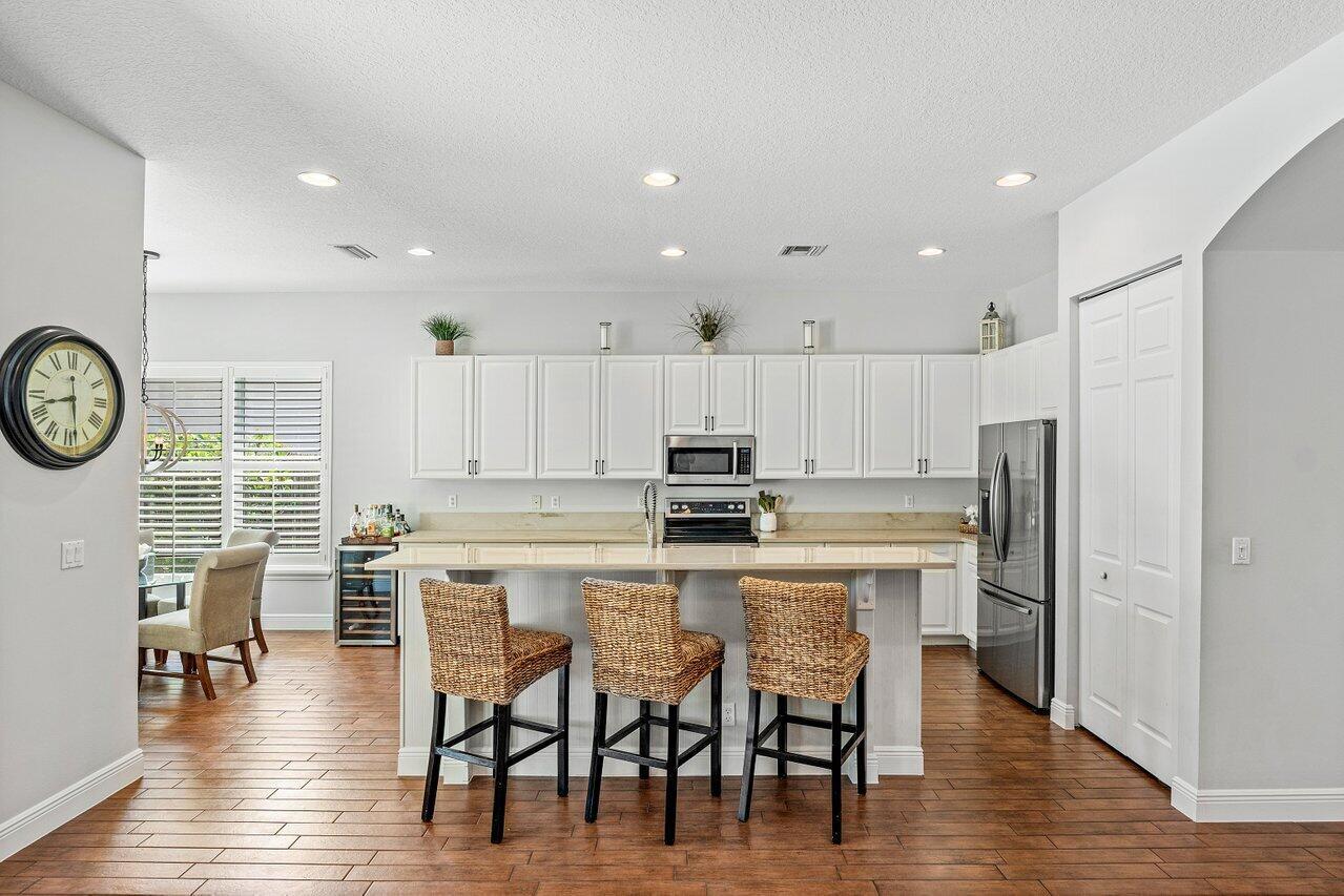 8940 New Hope Court