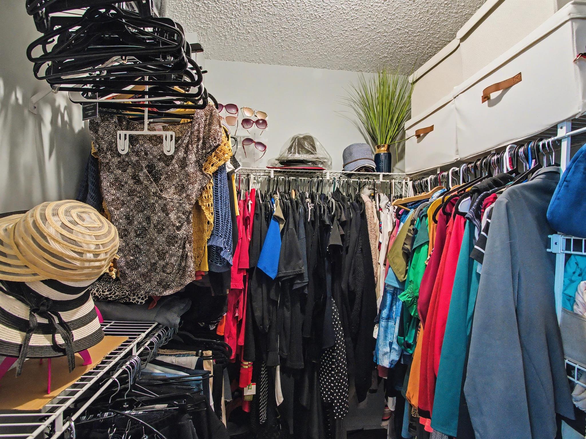 1971 Oak Berry Circle