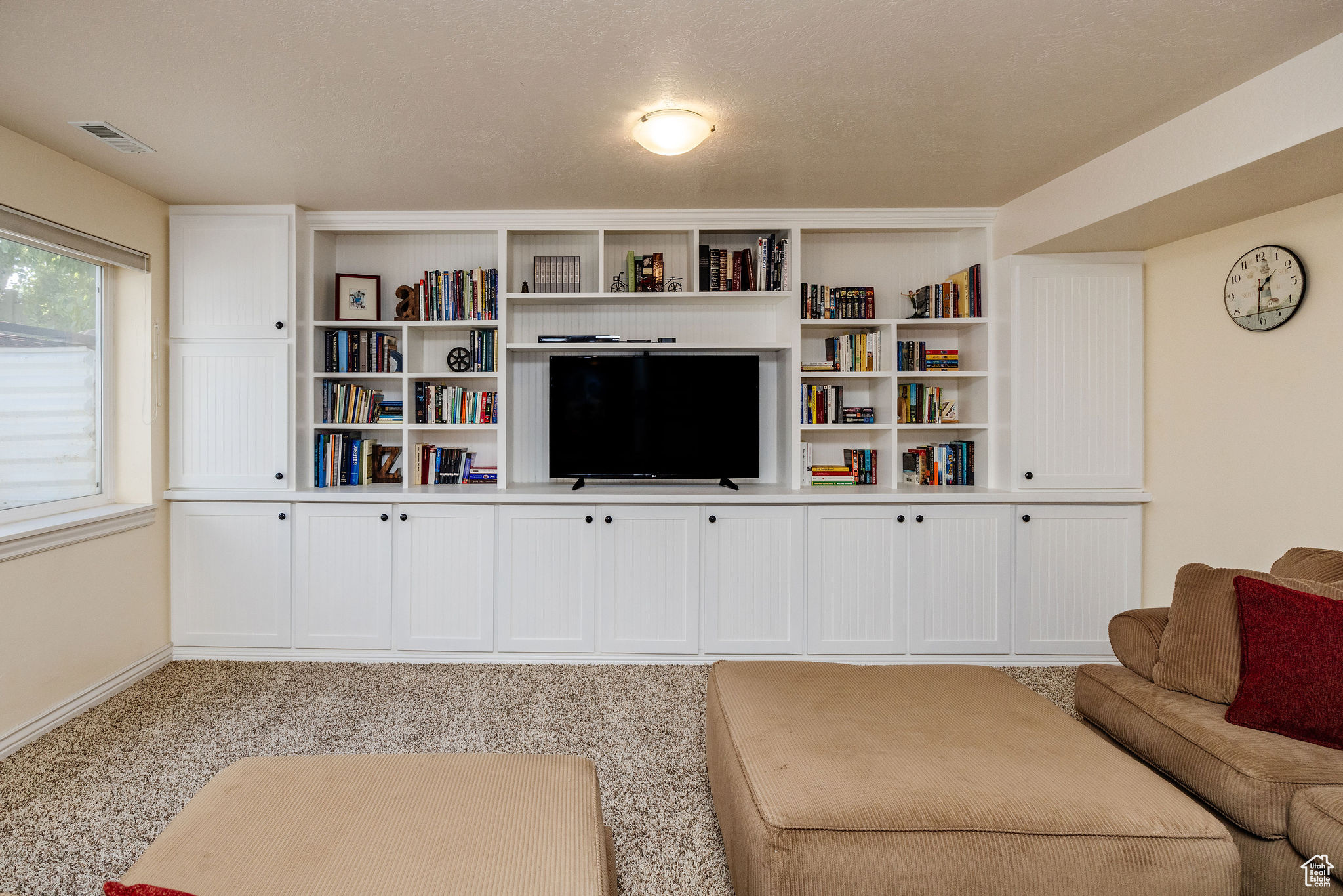 526 N CHERRY CREEK PKWY