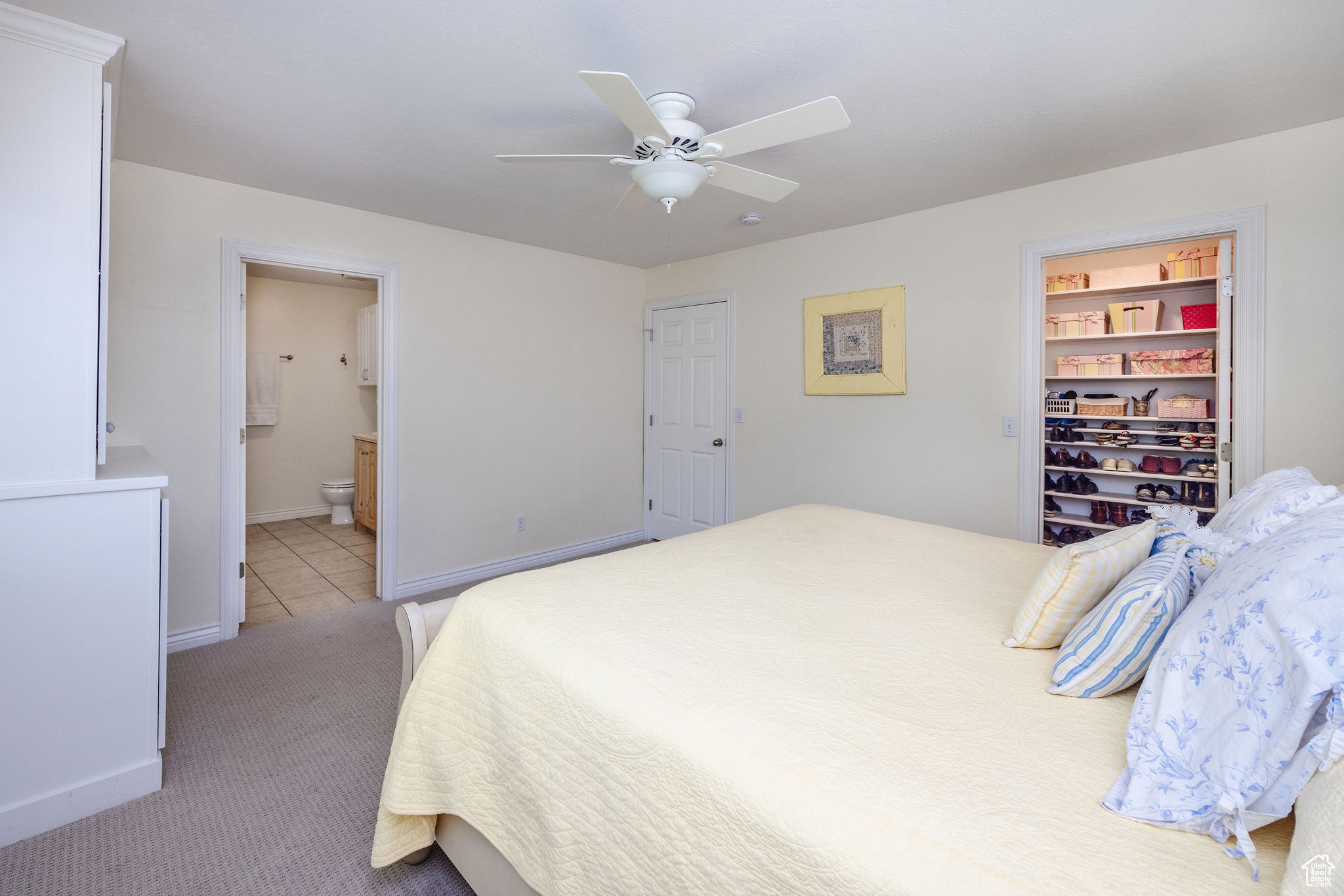 526 N CHERRY CREEK PKWY