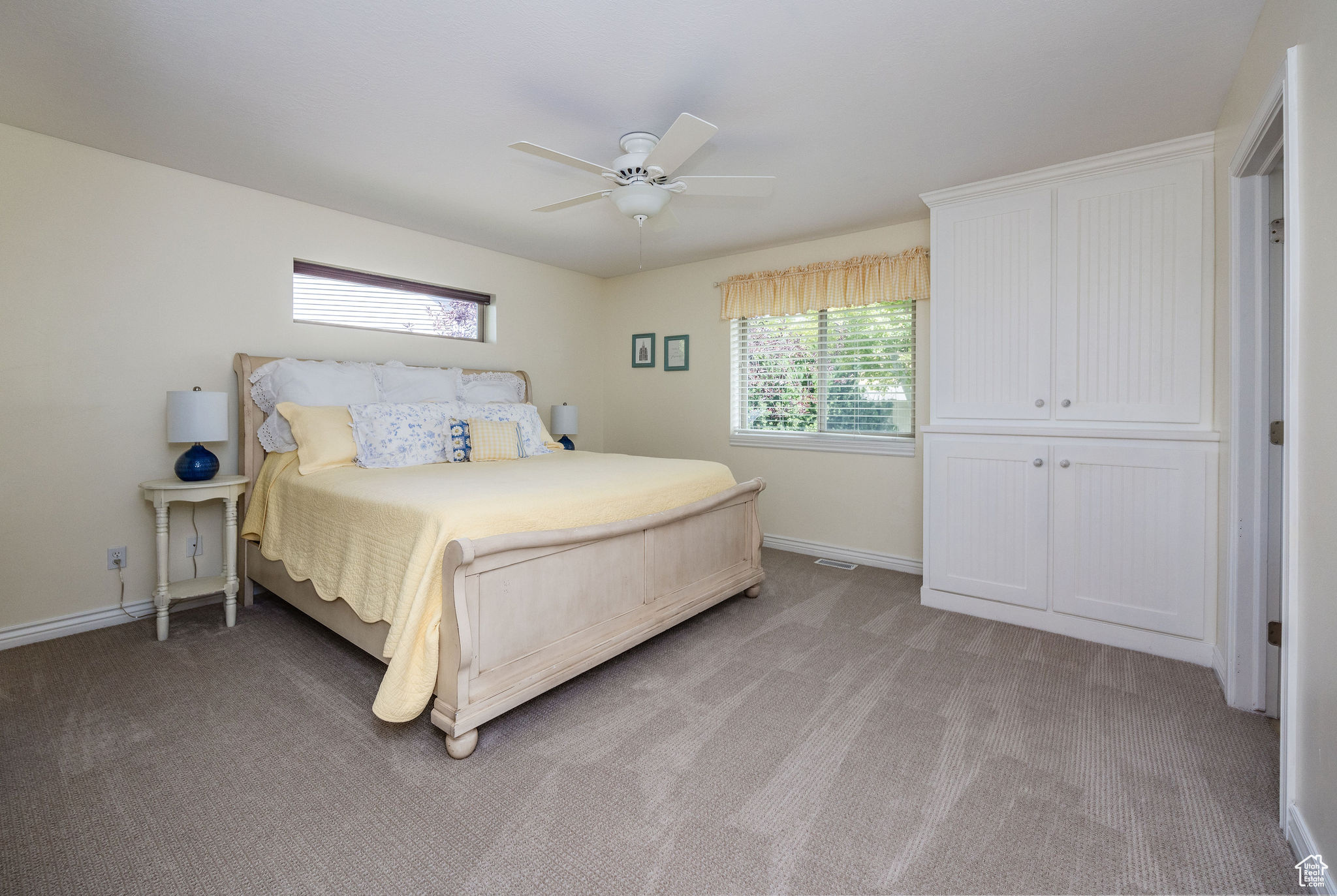 526 N CHERRY CREEK PKWY