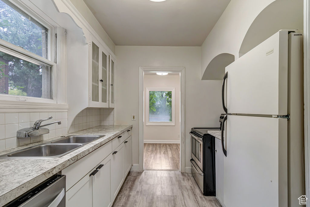 225 BOULEVARD