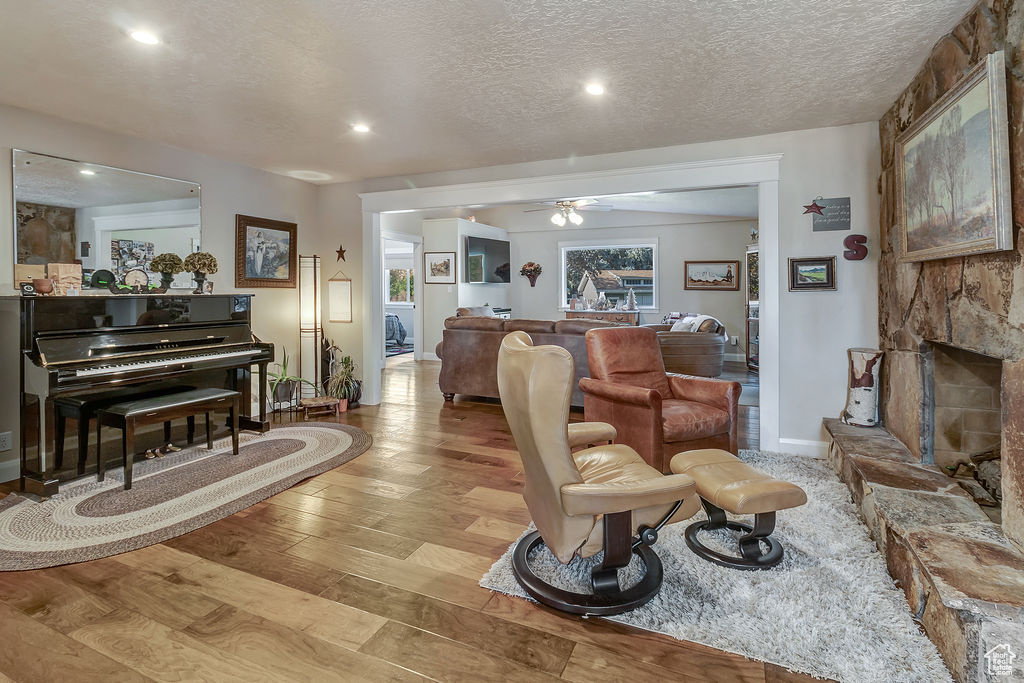 757 RIVER HEIGHTS BLVD