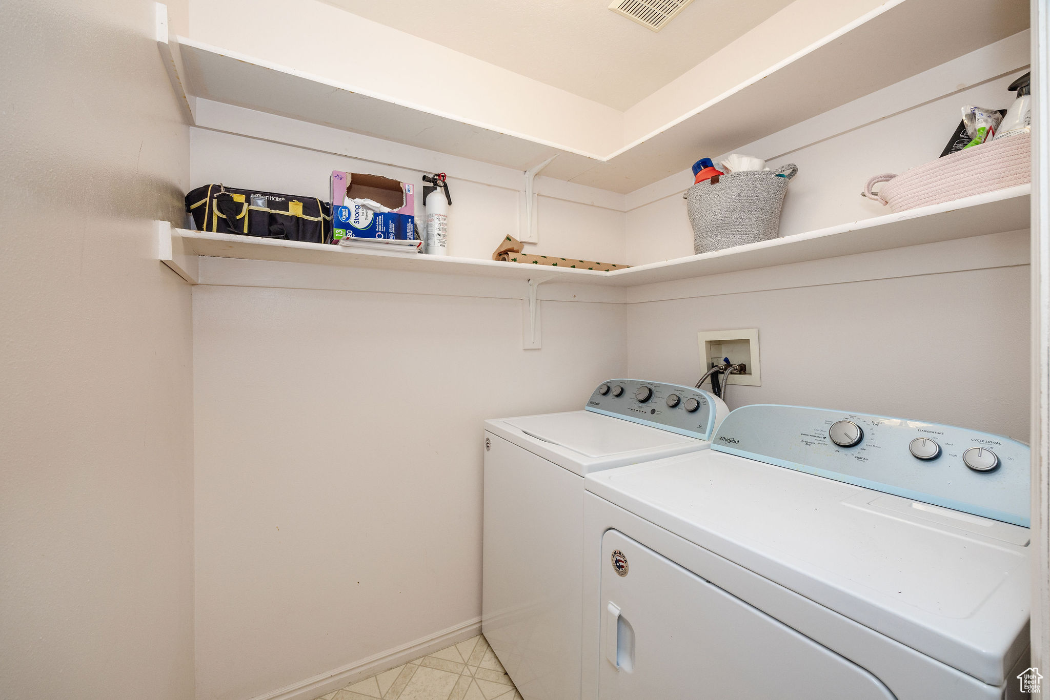 194 STIRLING PL