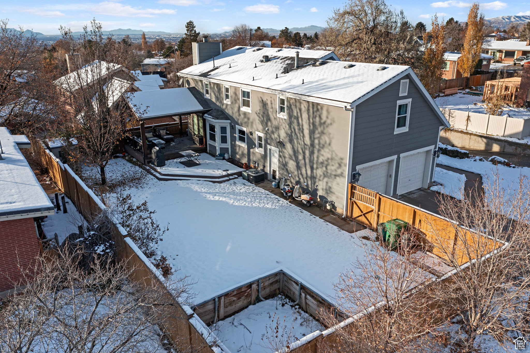 3238 E HAMPTON CT