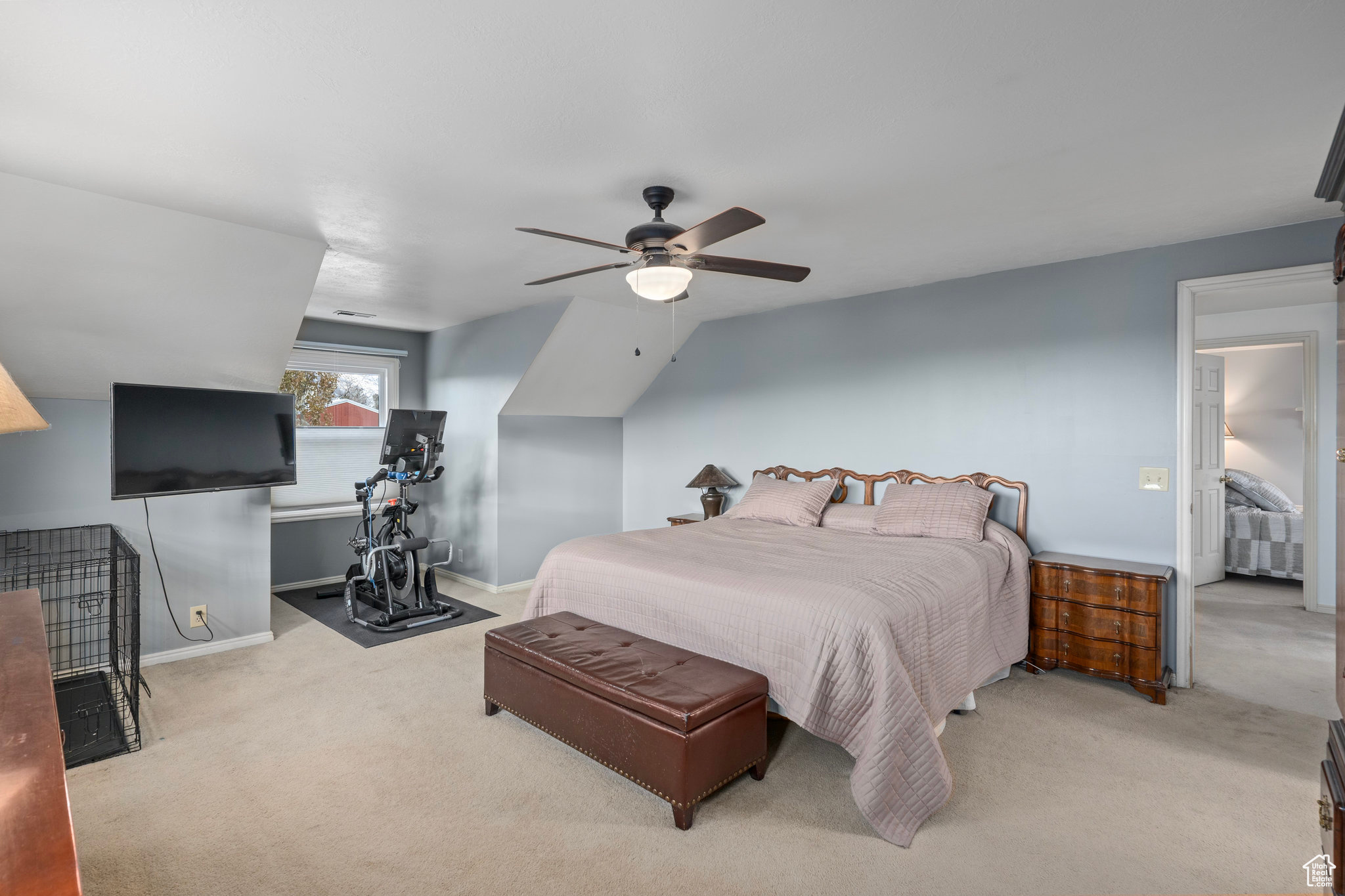 3238 E HAMPTON CT