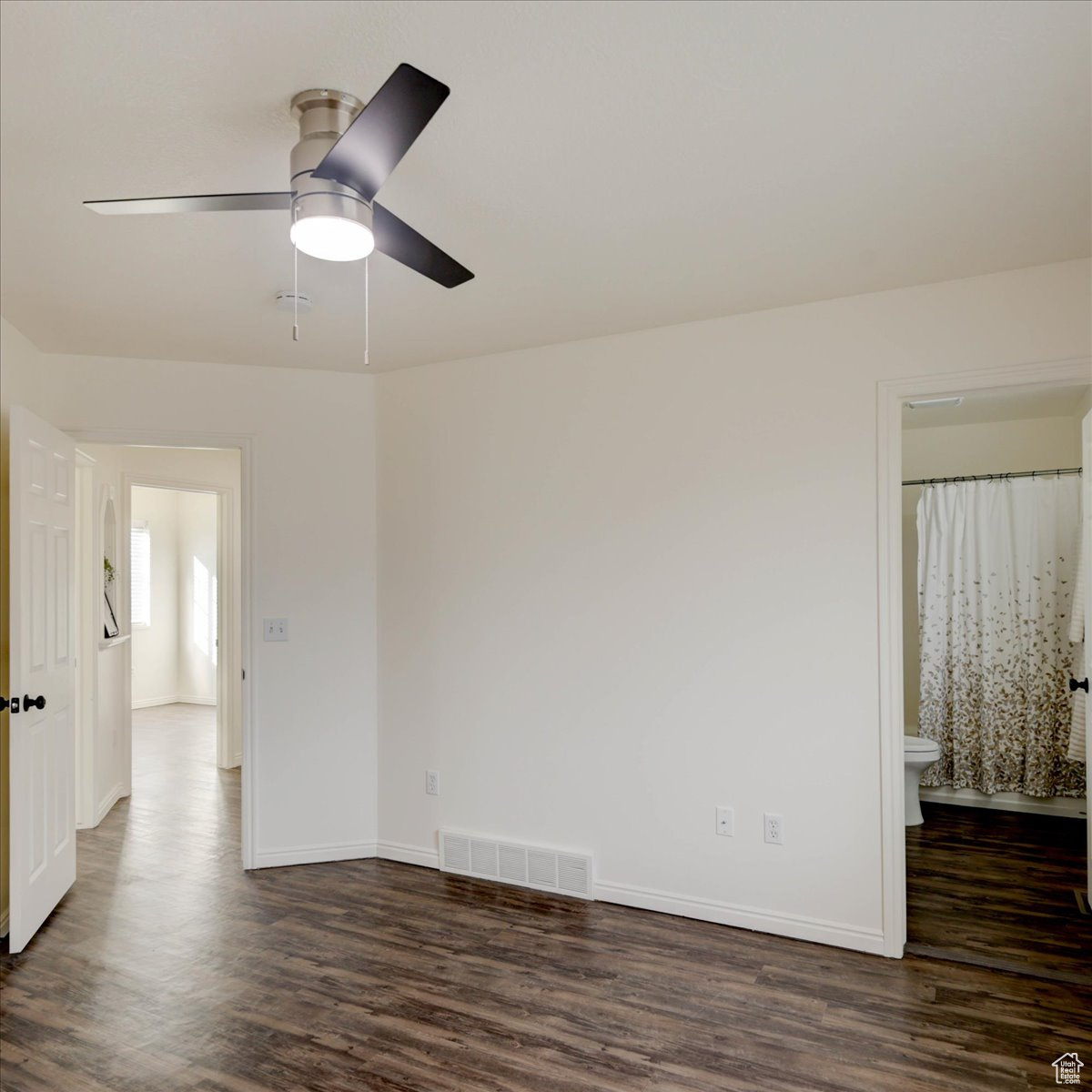 206 S ROSEWOOD CIR