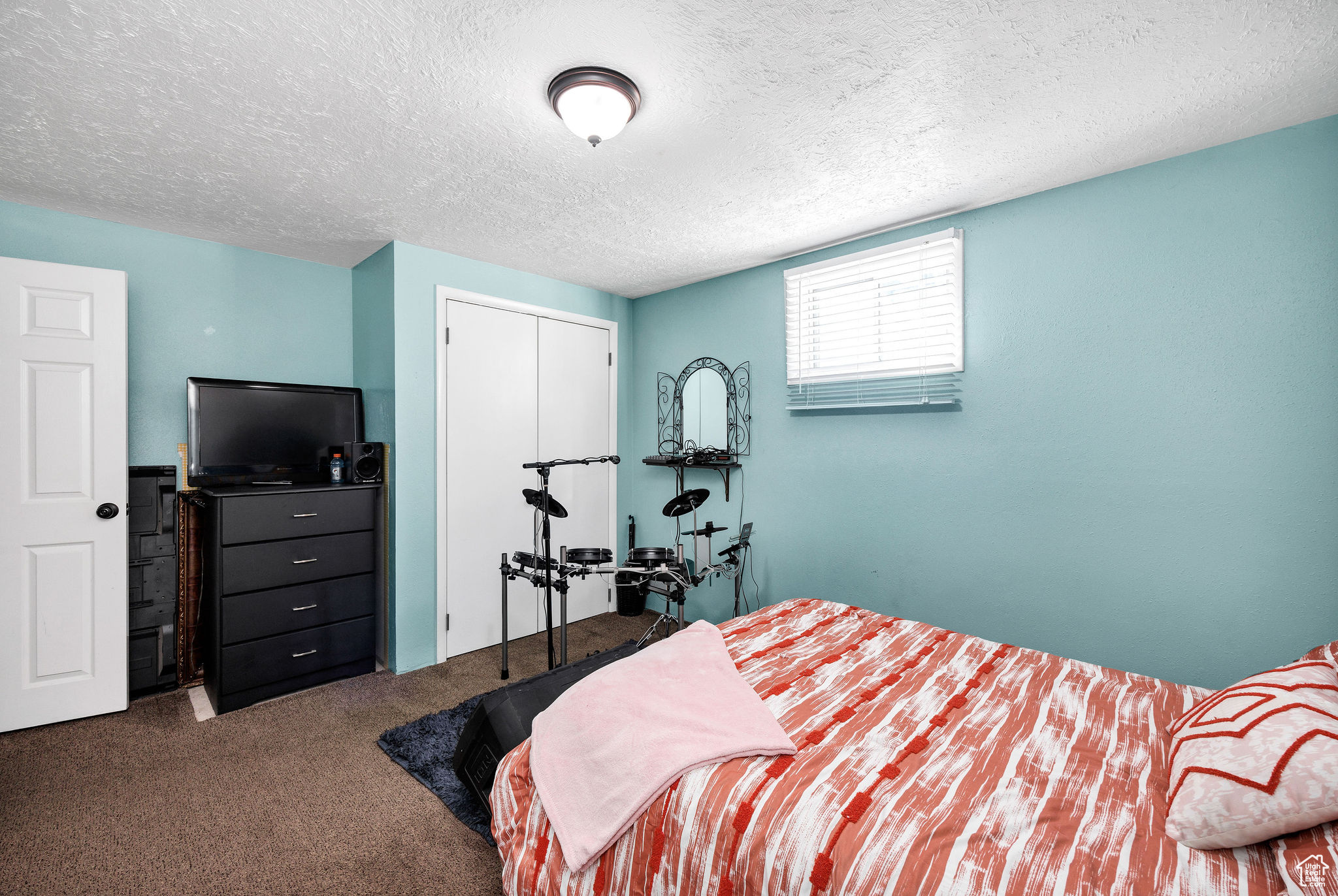 707 E SUNSET CIR