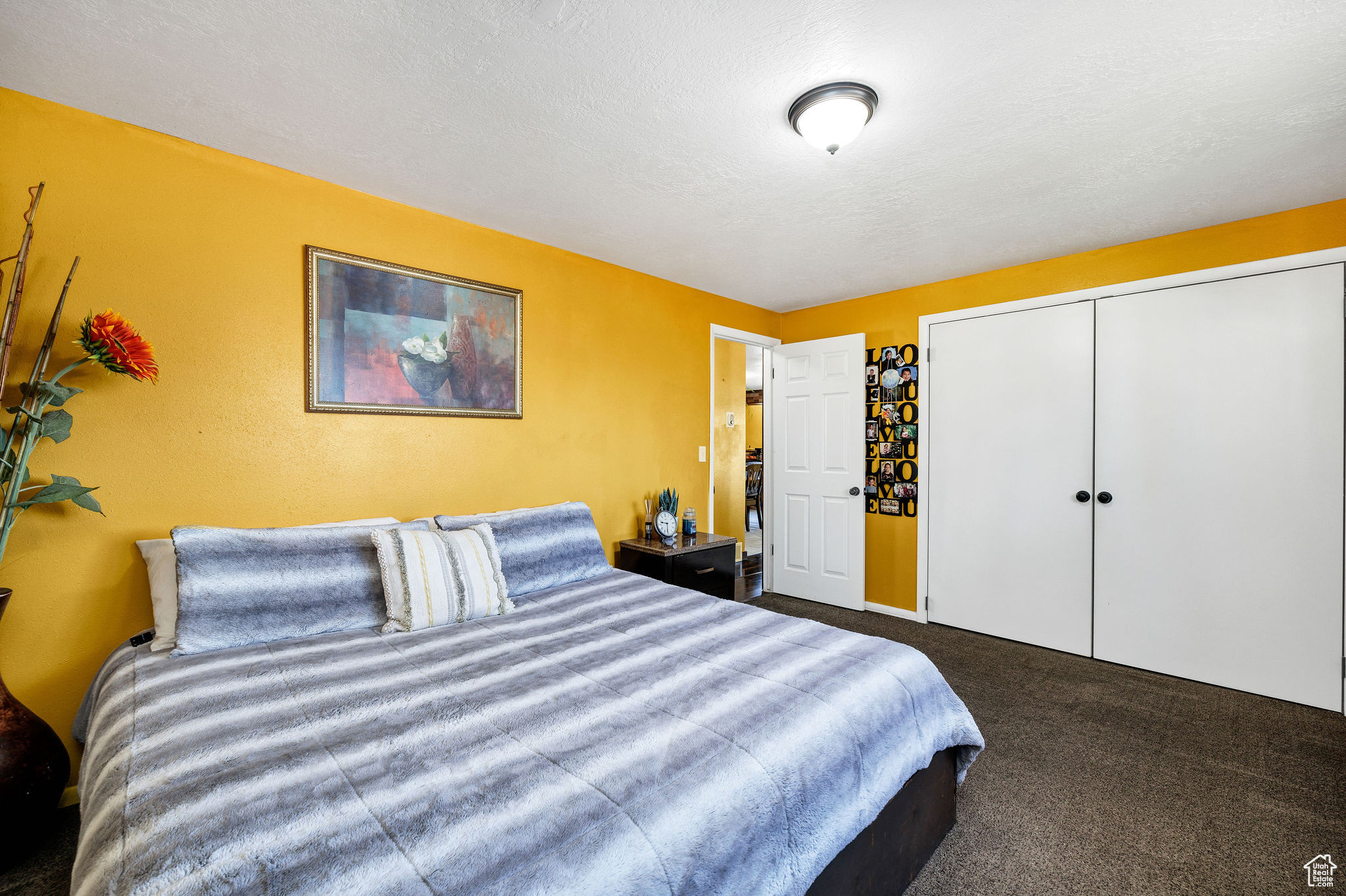707 E SUNSET CIR