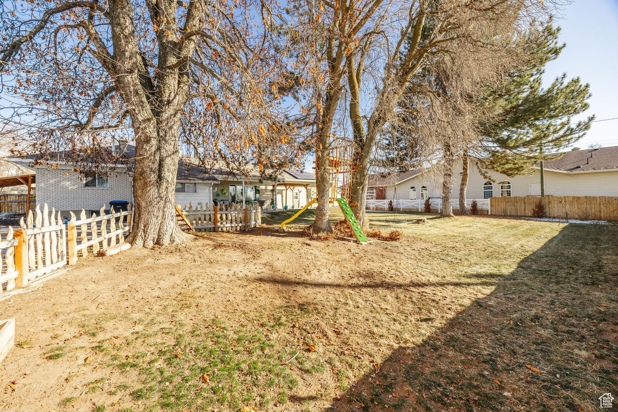 265 S MAIN ST