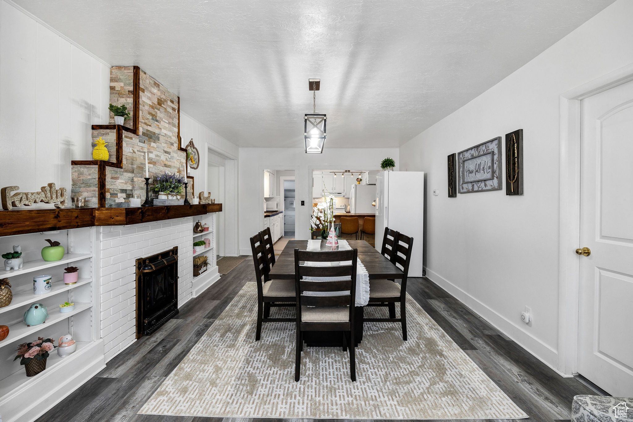 265 S MAIN ST