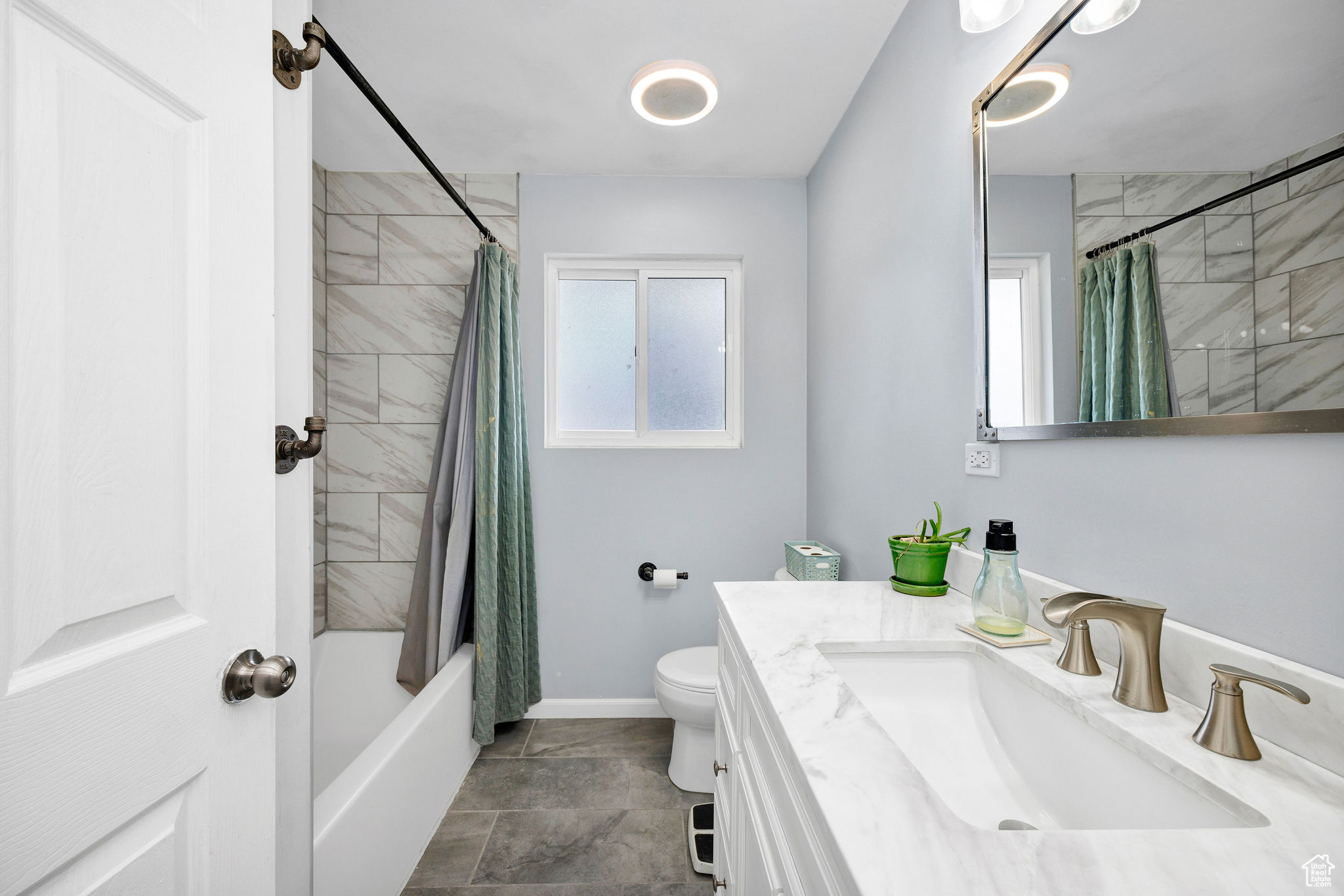 575 E FERNWOOD