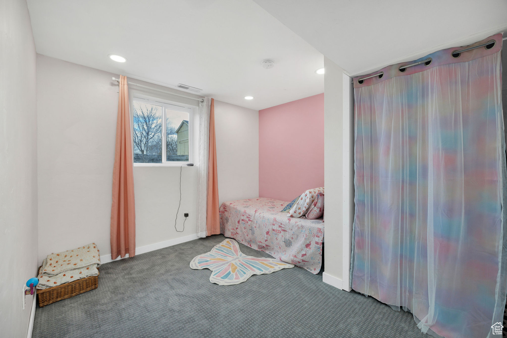 575 E FERNWOOD