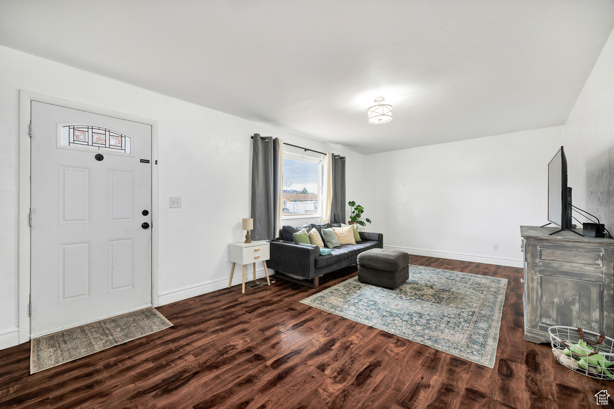 575 E FERNWOOD