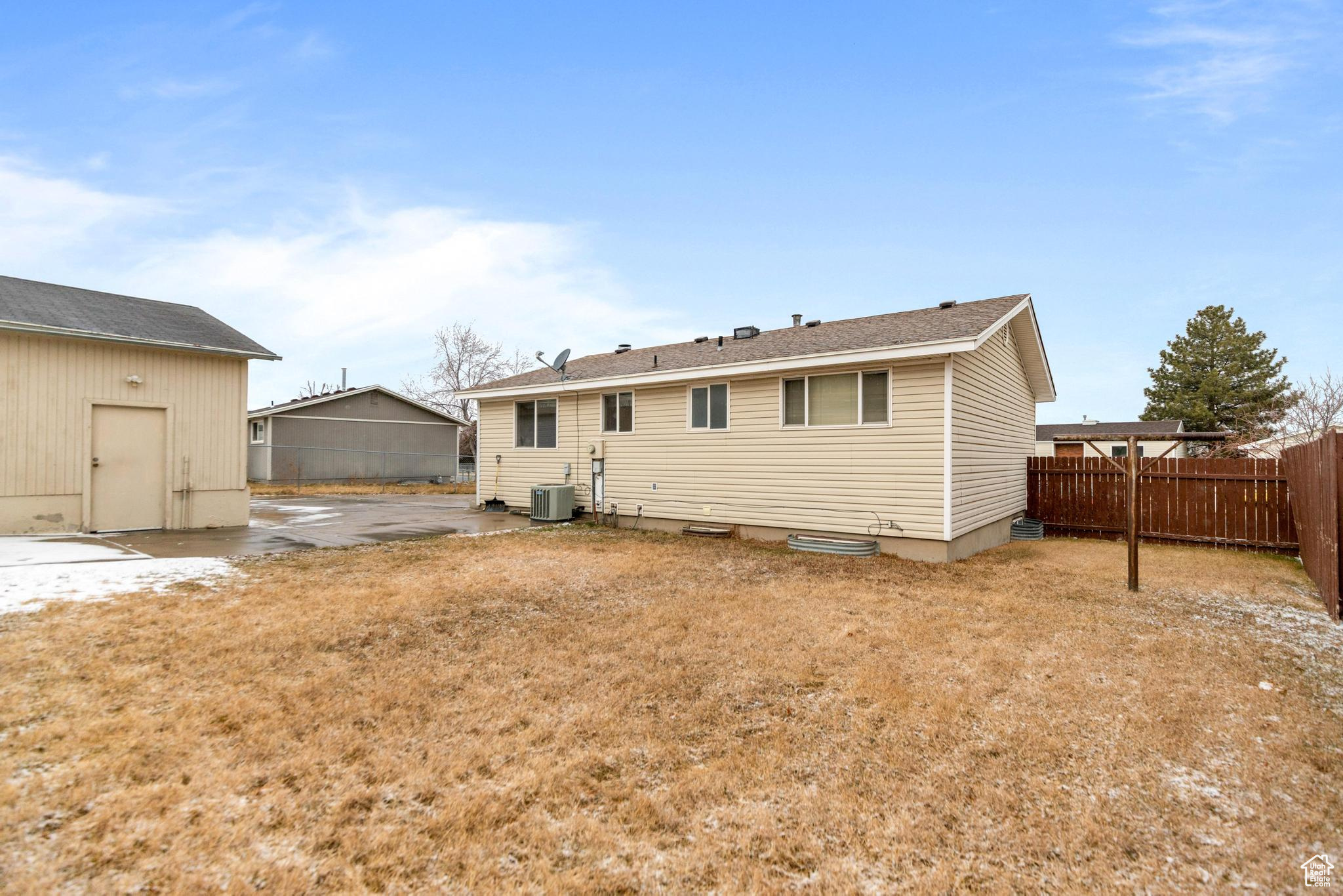 6511 W KING VALLEY RD