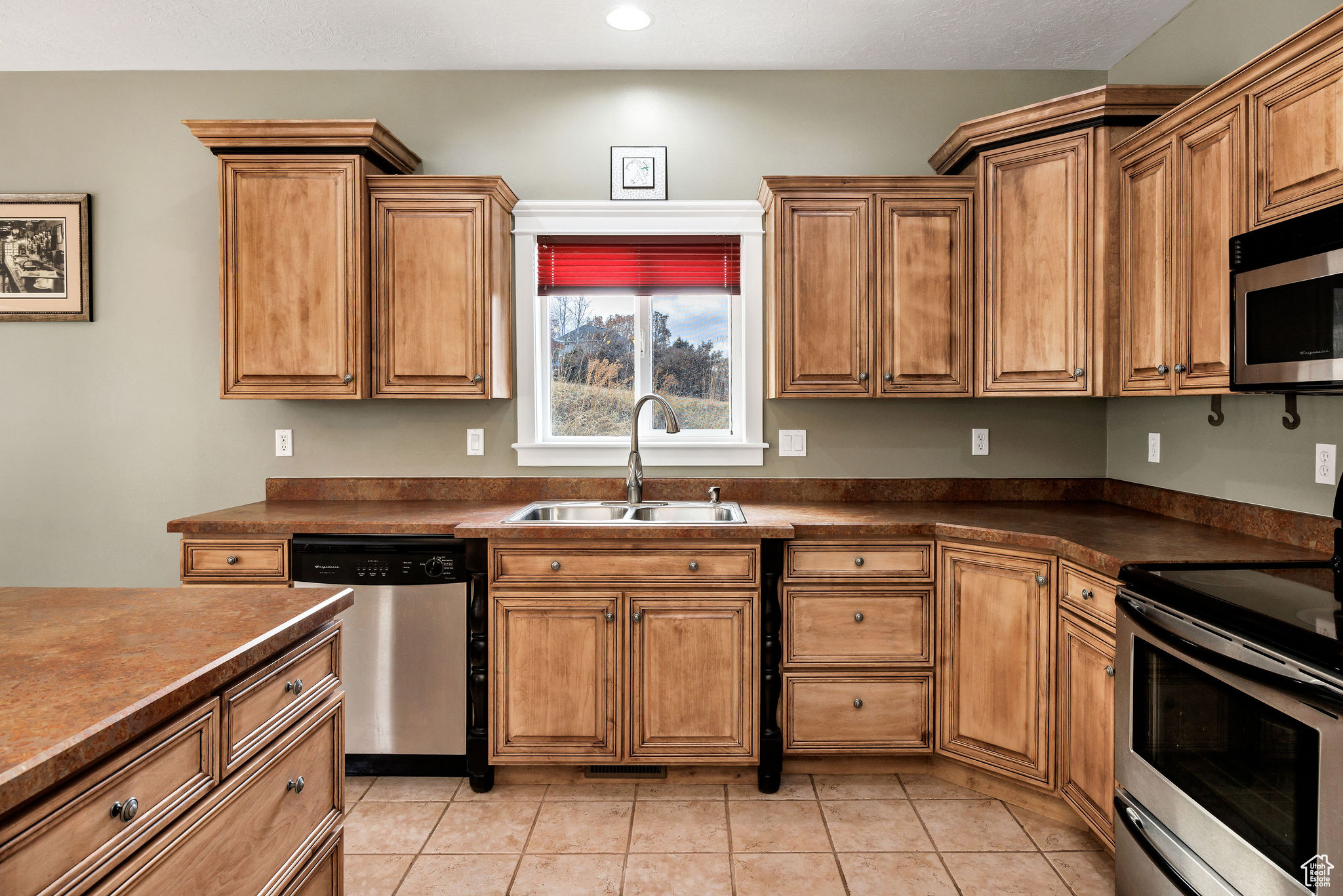 240 BUGLE WAY