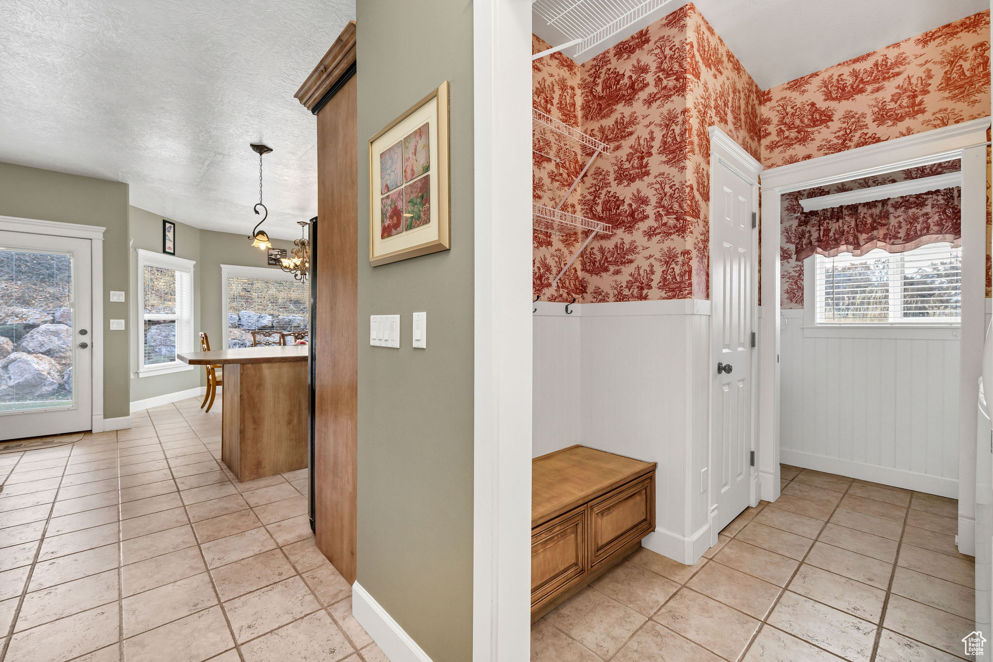 240 BUGLE WAY